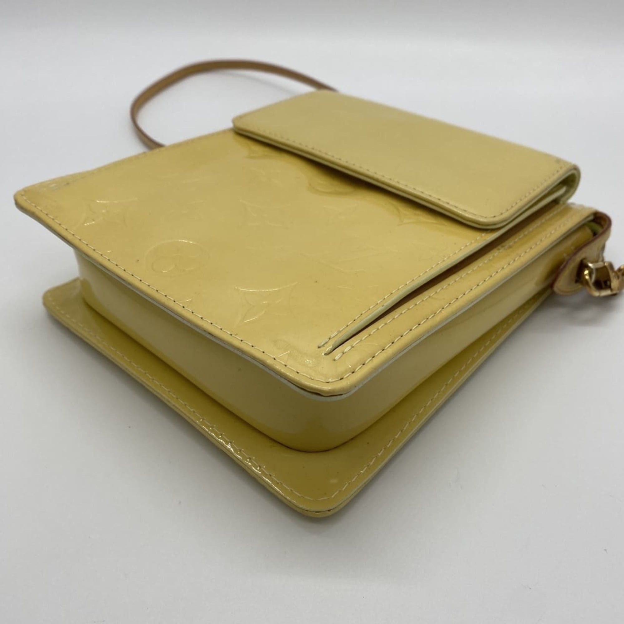 Louis Vuitton Yellow Monogram Vernis Pochette Shoulder Bag