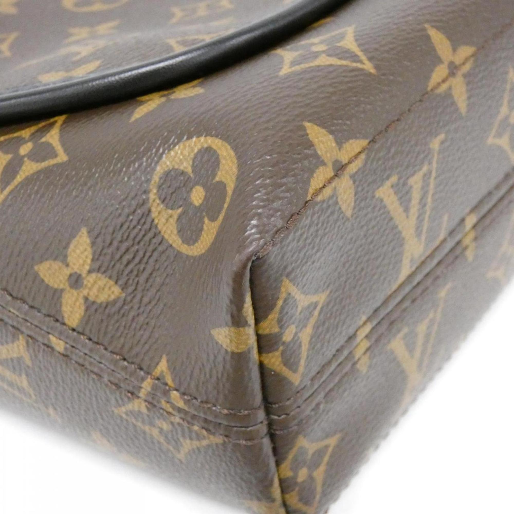 Louis Vuitton Marron Coated Canvas Shoulder Bag