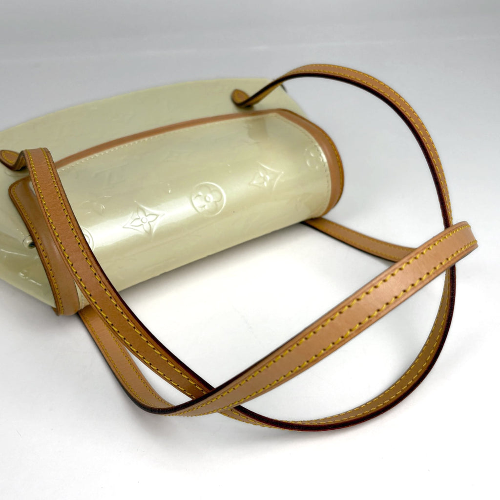 Louis Vuitton Pearl Monogram Vernis Shoulder Bag