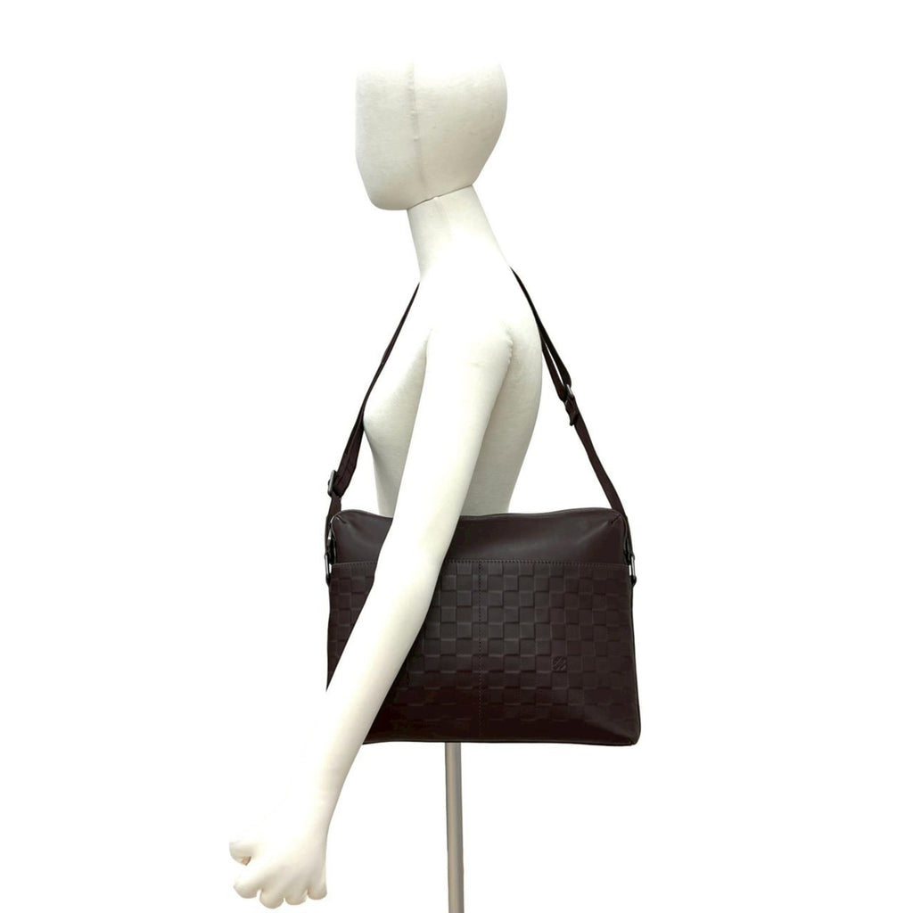 Louis Vuitton Brown Leather Shoulder Bag