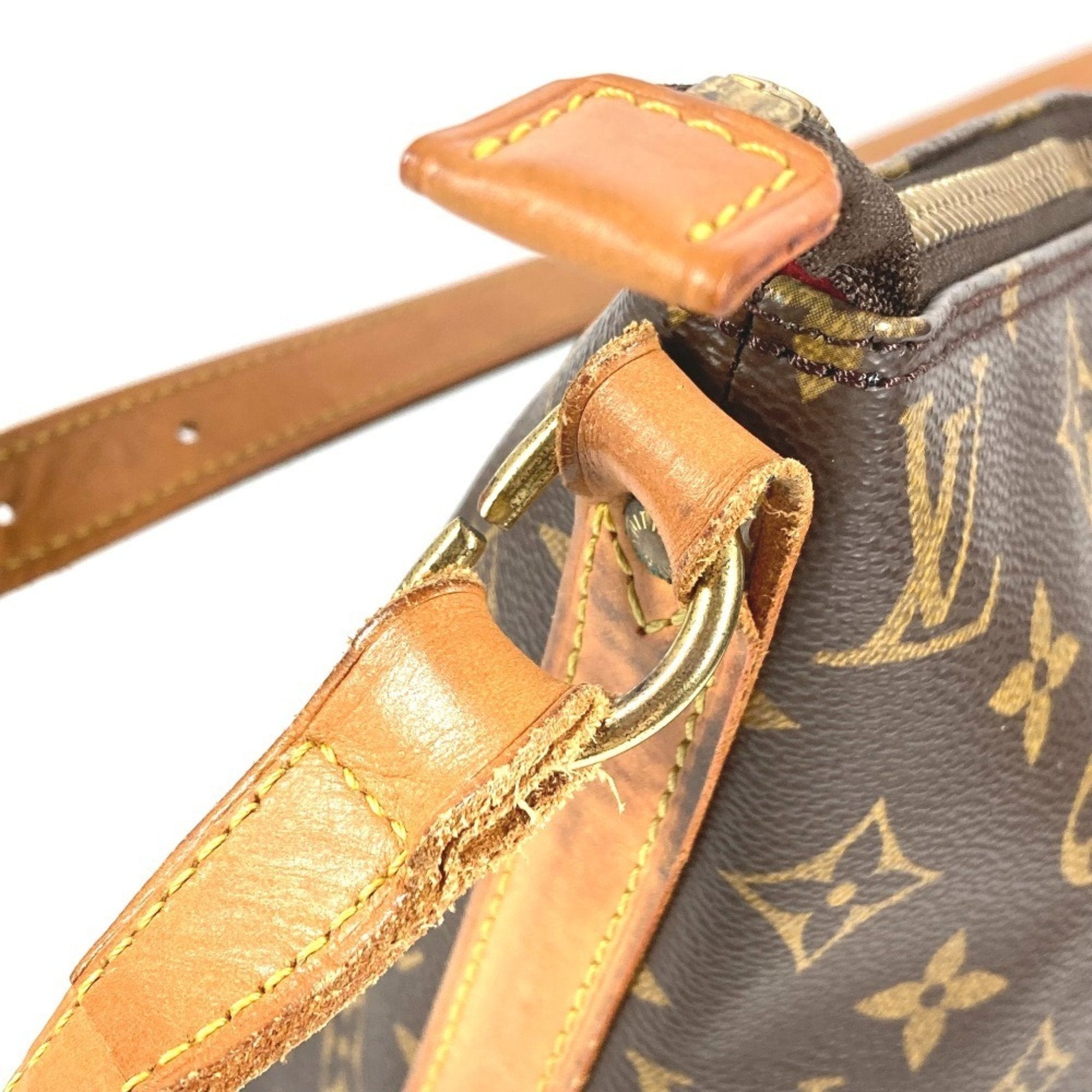 Louis Vuitton Brown Monogram Monogram Shoulder Bag