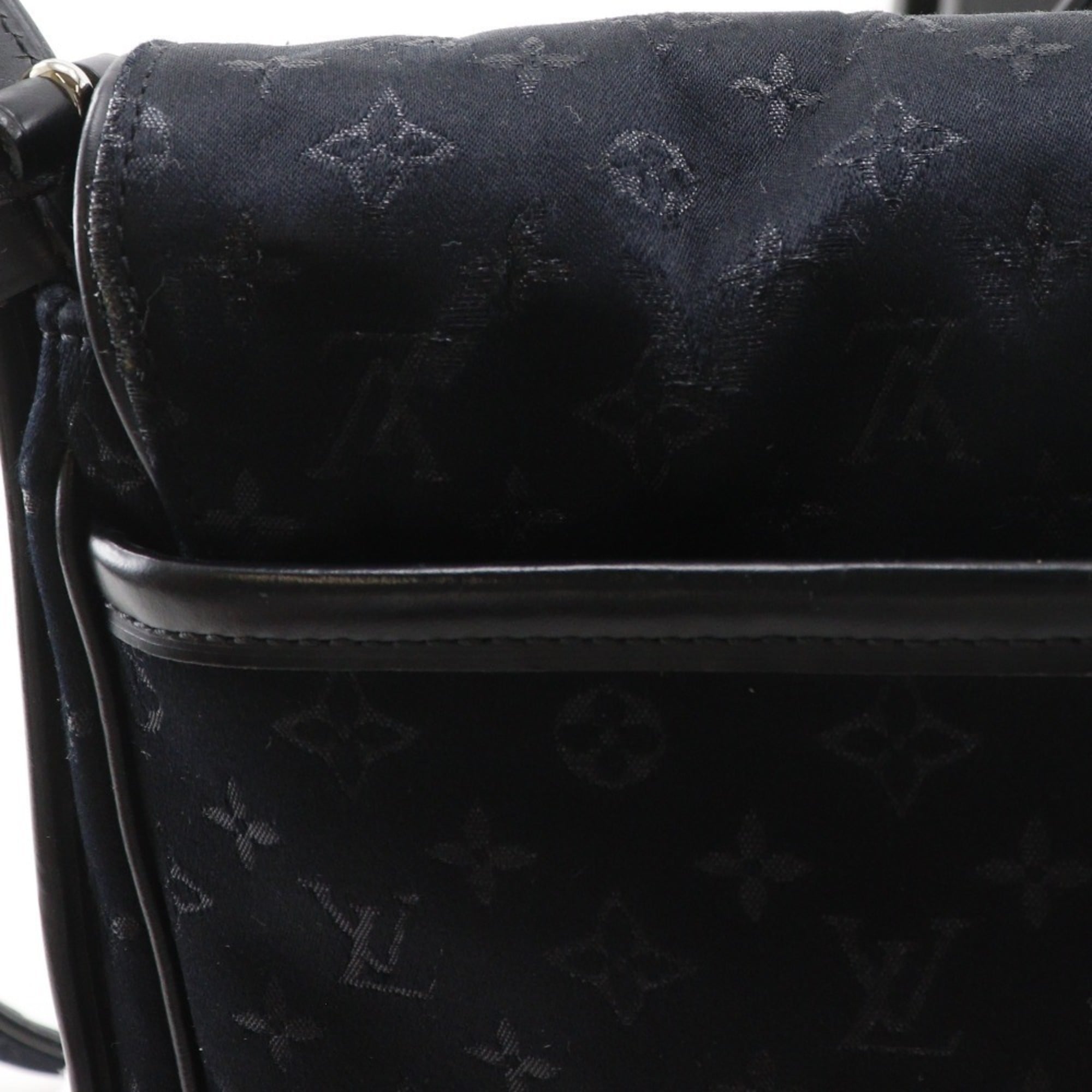 Louis Vuitton Black Monogram Satin Monogram Vernis Leather Shoulder Bag