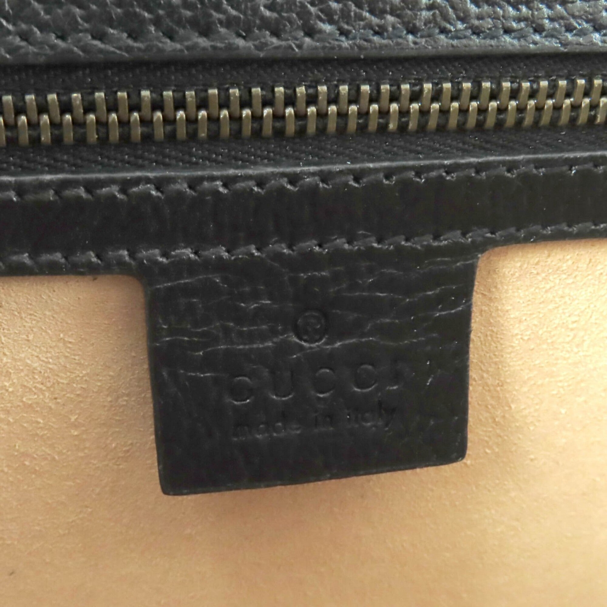 Gucci Black Leather Handbag Shoulder Bag (Pre-Owned)