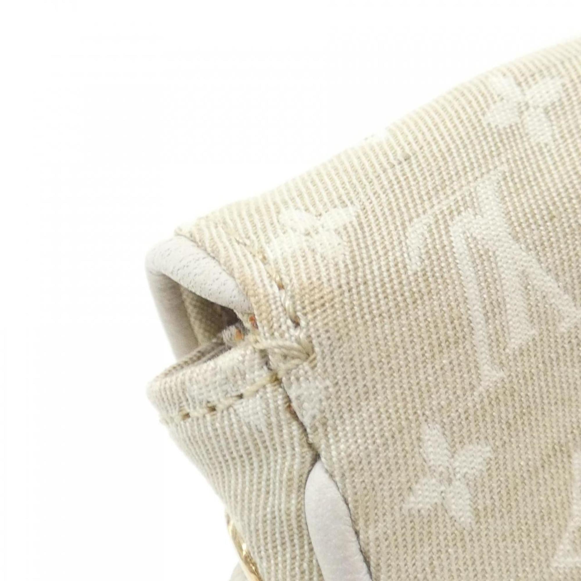 Louis Vuitton Ivory Canvas Handbag Pochette