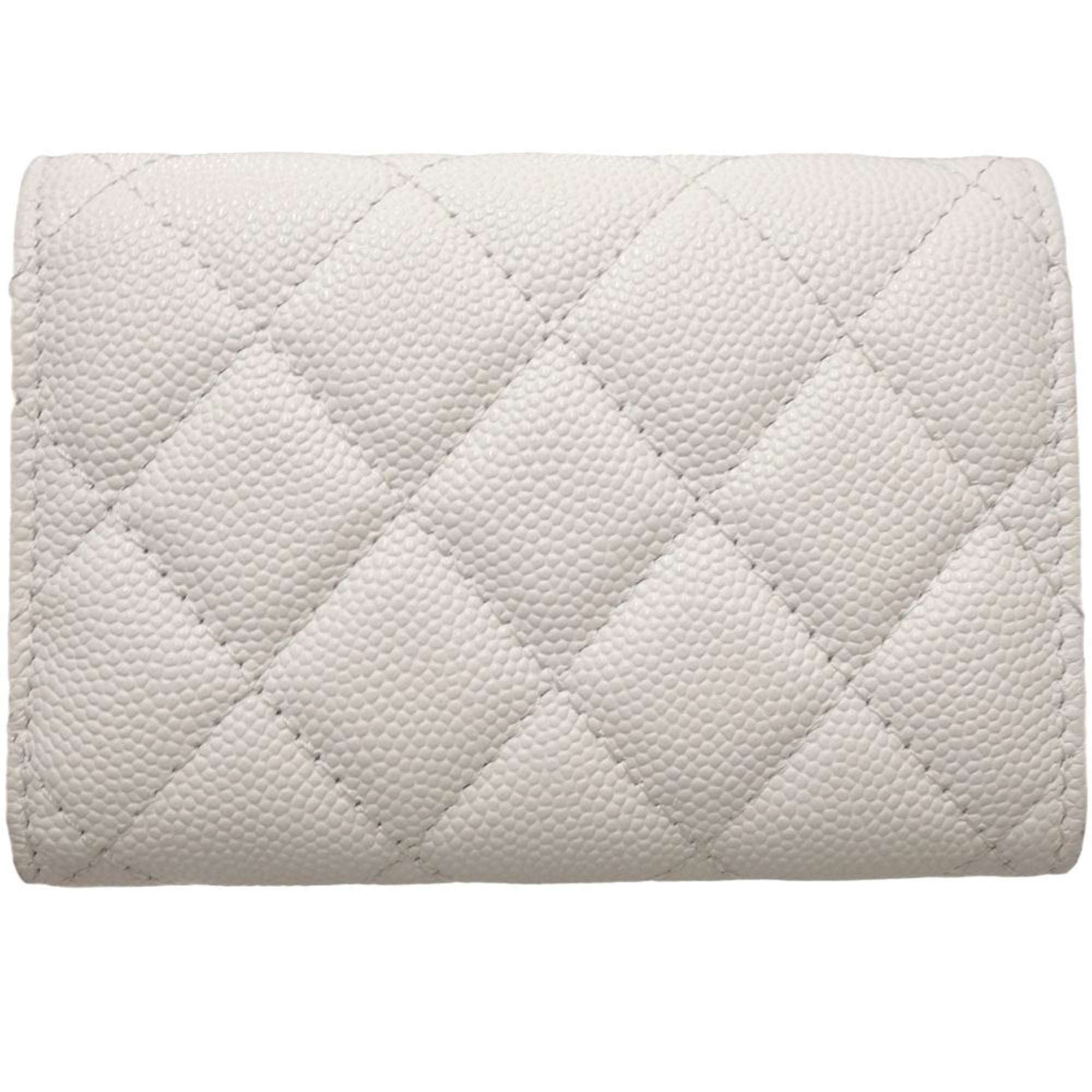Chanel White Grained Calfskin Wallet (Tri-Fold)