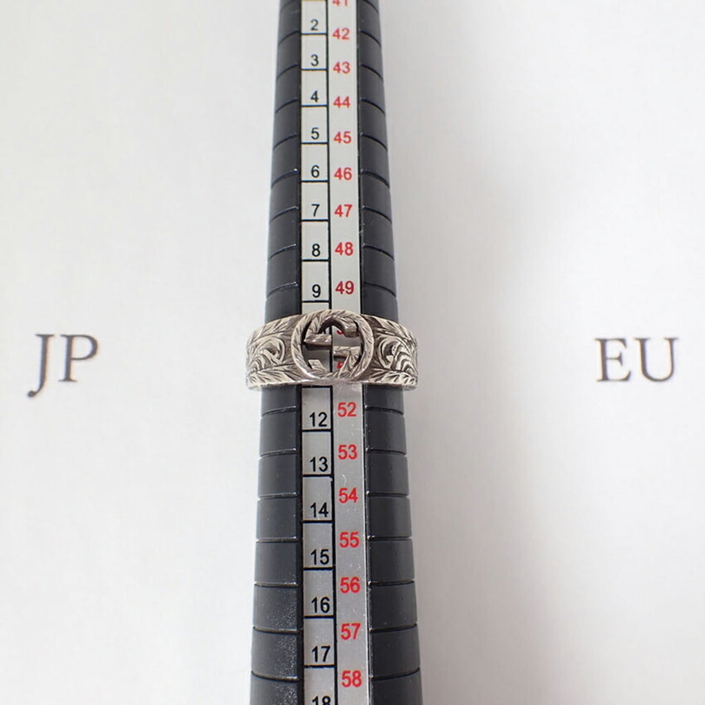 Gucci Silver Sterling Silver 925 Band Ring (Pre-Owned)