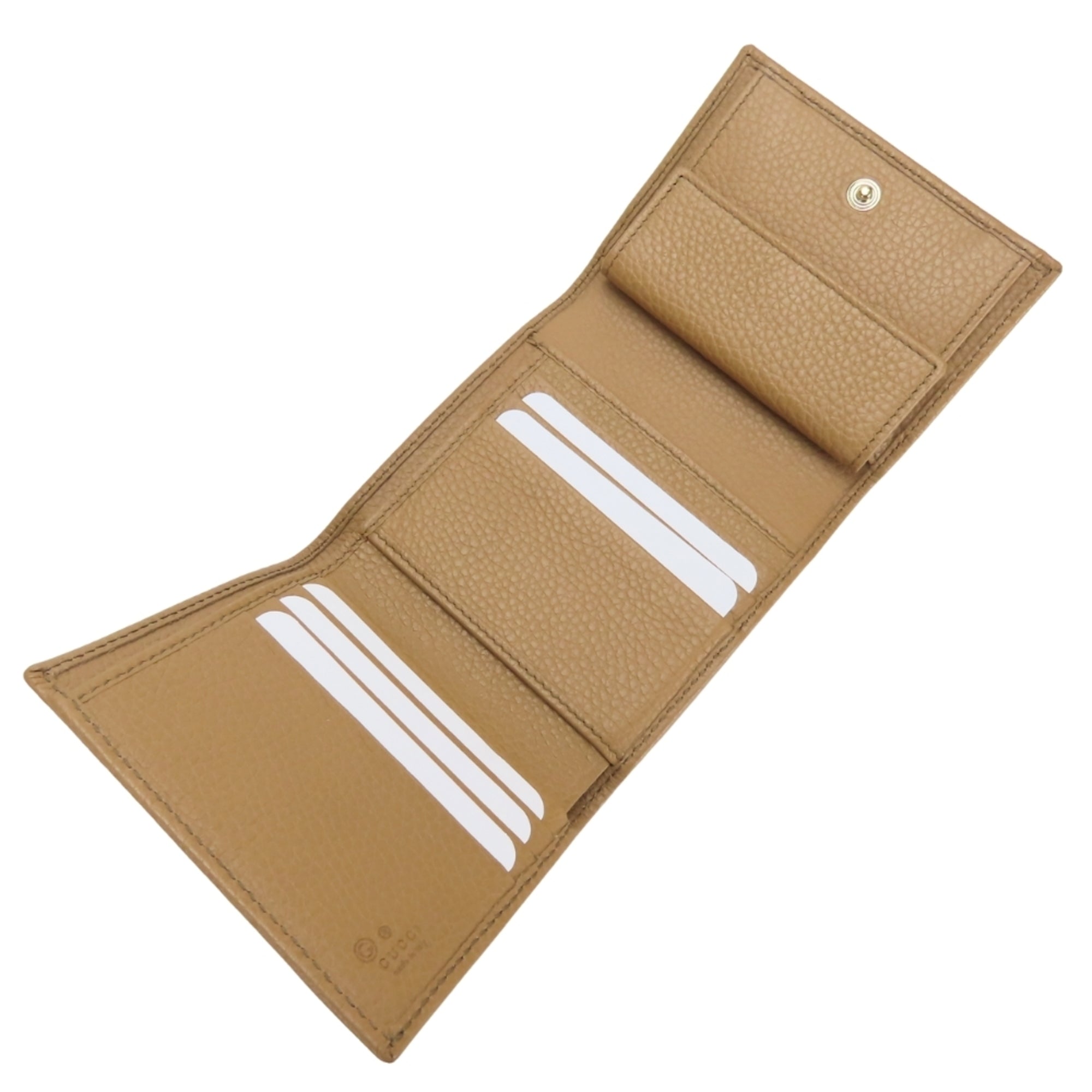 Gucci Beige Leather Wallet (Tri-Fold) (Pre-Owned)