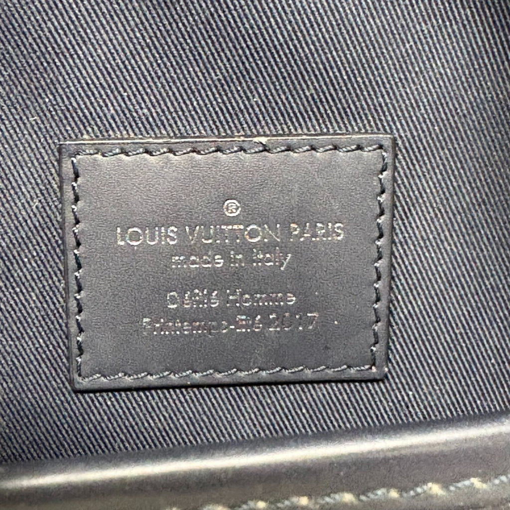 Louis Vuitton Navy Leather Shoulder Bag