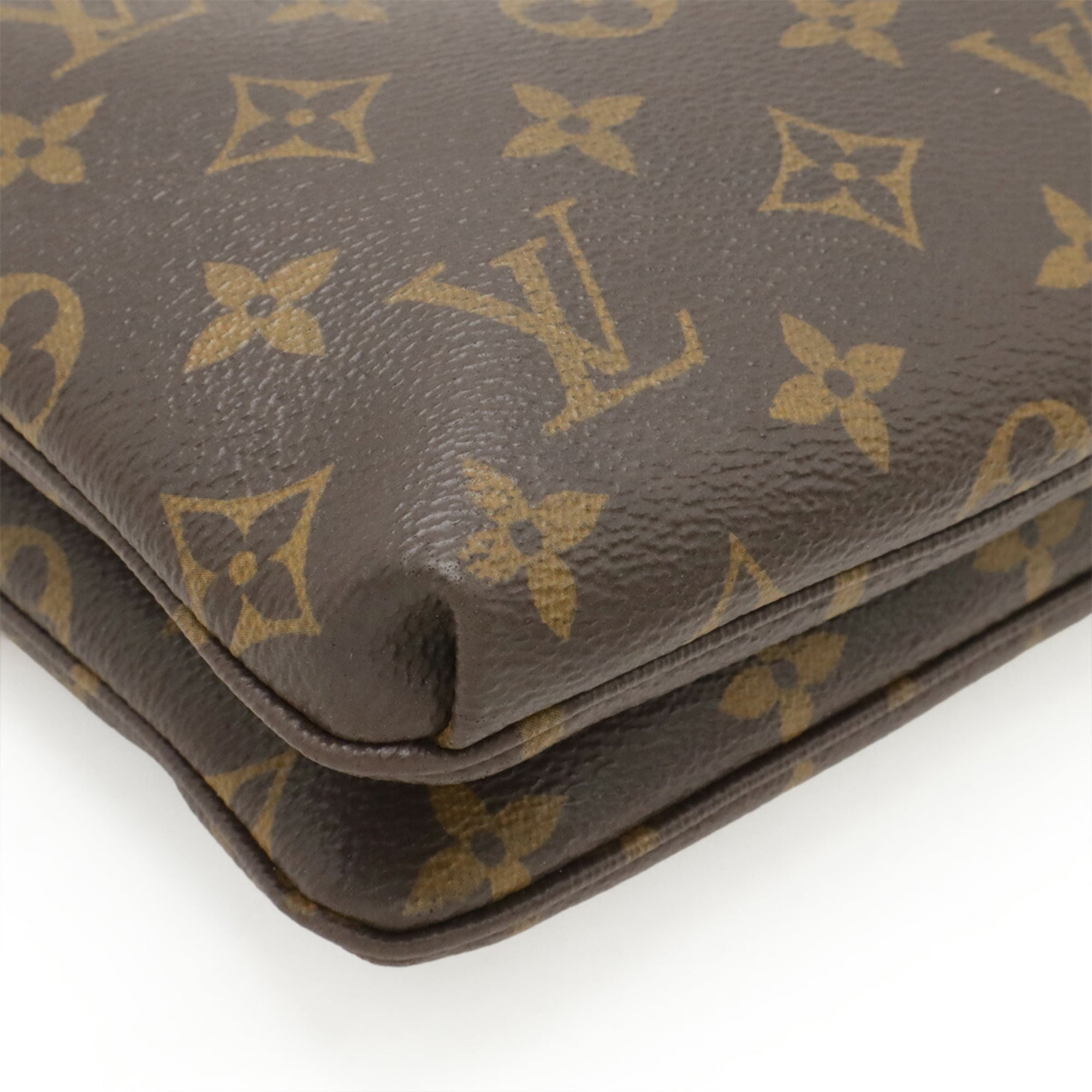 Louis Vuitton Cerise Monogram Canvas Leather Pochette Shoulder Bag