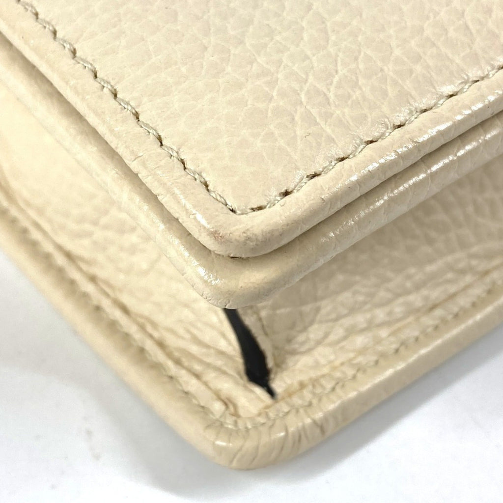 Gucci Ivory Leather Chain/Shoulder Wallet (Pre-Owned)