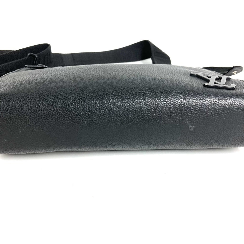 Louis Vuitton Black Leather Clutch Bag Pochette Shoulder Bag