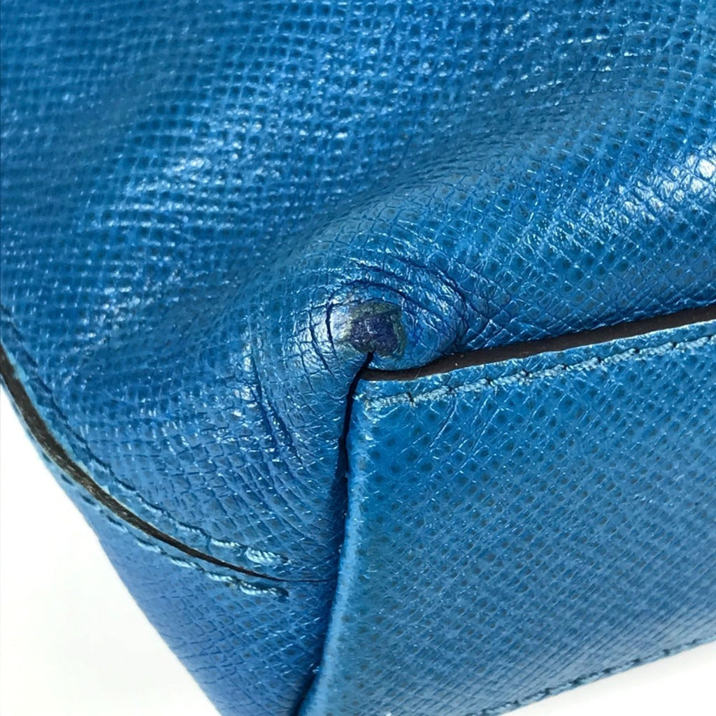 Louis Vuitton Blue Taiga Leather Messenger Bag Shoulder Bag