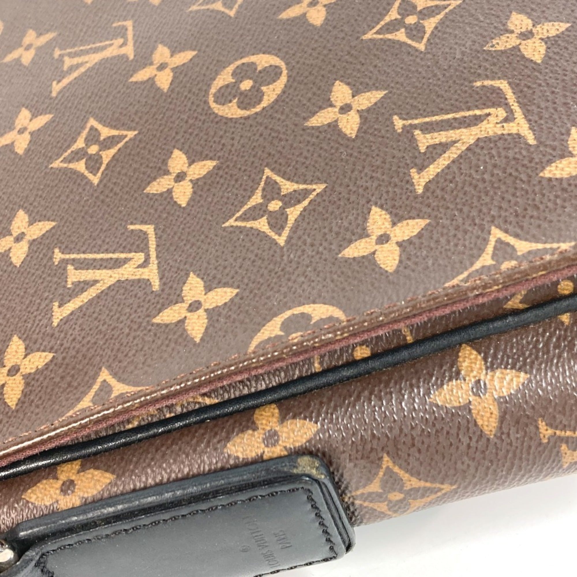 Louis Vuitton Black Brown Monogram Messenger Bag Shoulder Bag