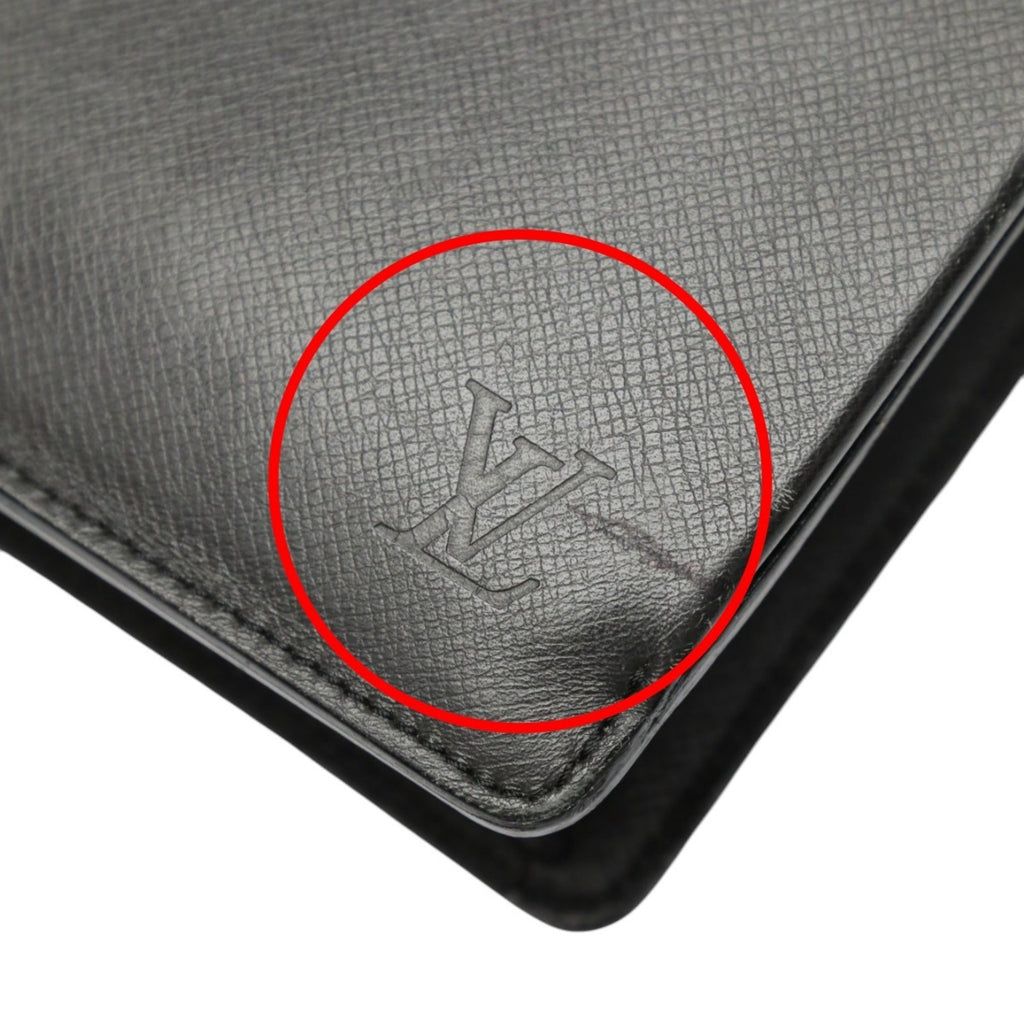 Louis Vuitton Glacier Gray Taiga Leather Attaché Case