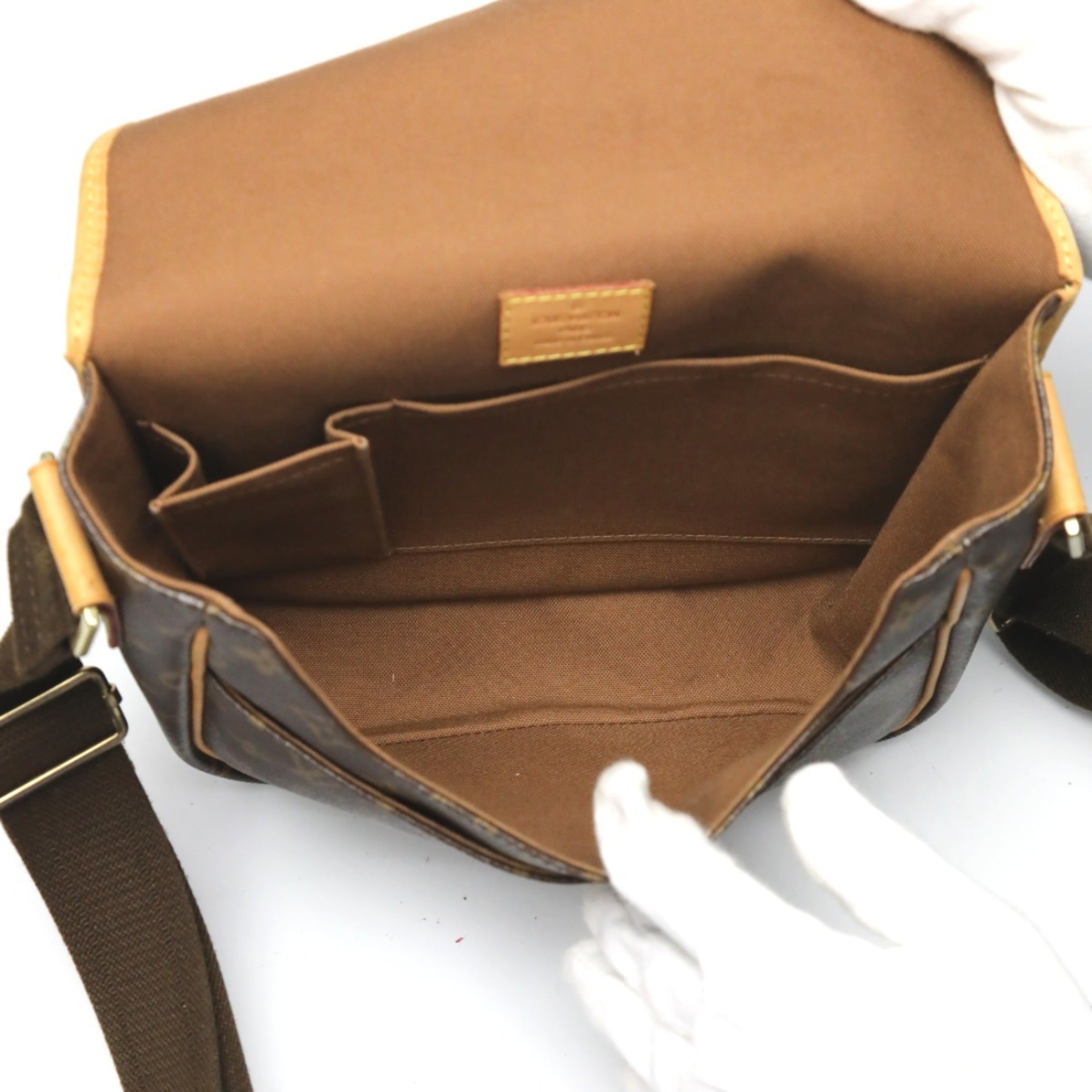 Louis Vuitton Brown Monogram Monogram Shoulder Bag