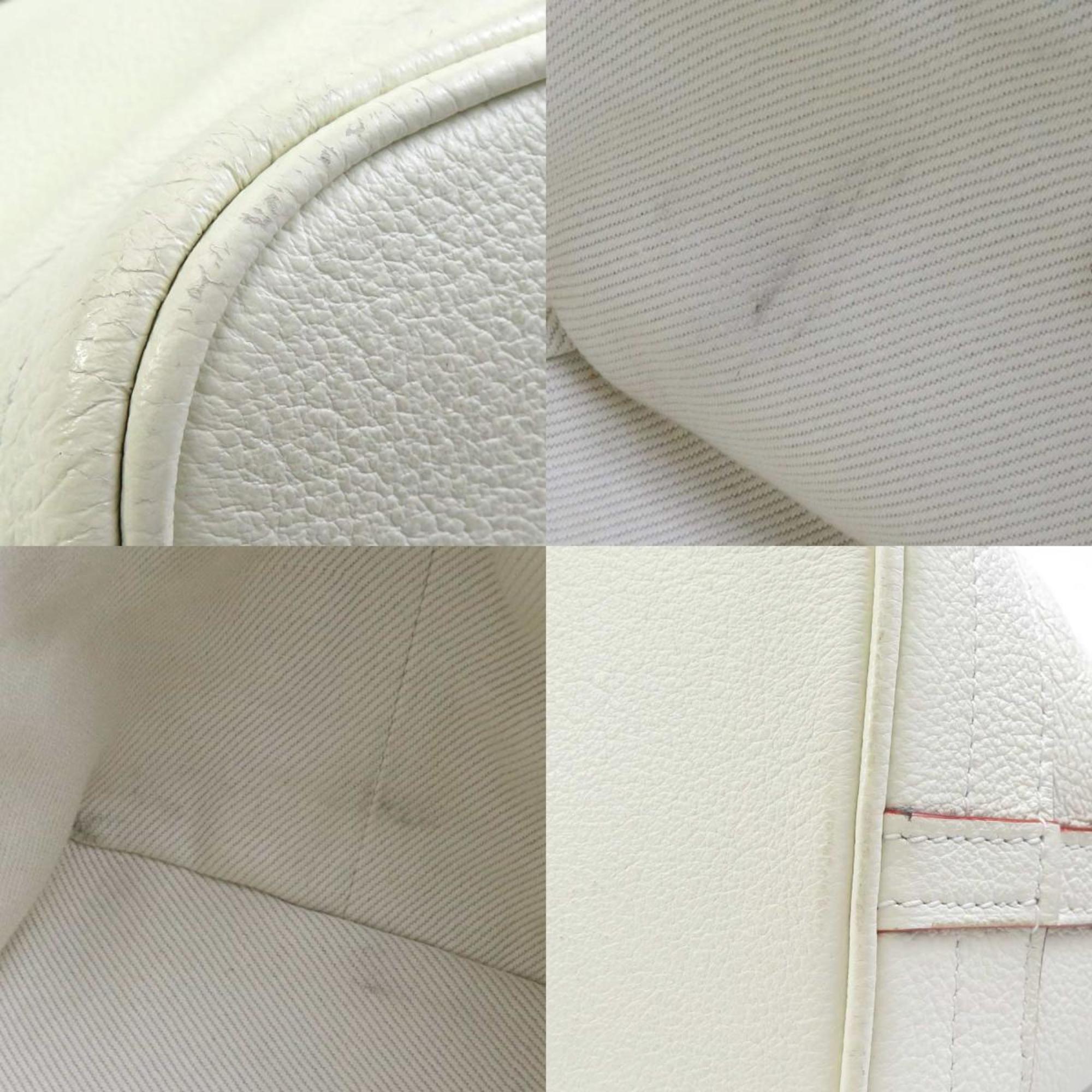 Louis Vuitton Off-White Leather Shoulder Bag