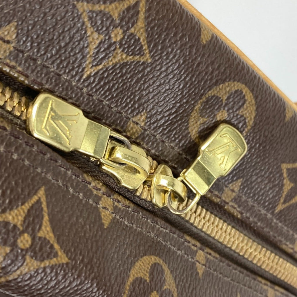Louis Vuitton Monogram Brown Monogram Handbag Tote Bag