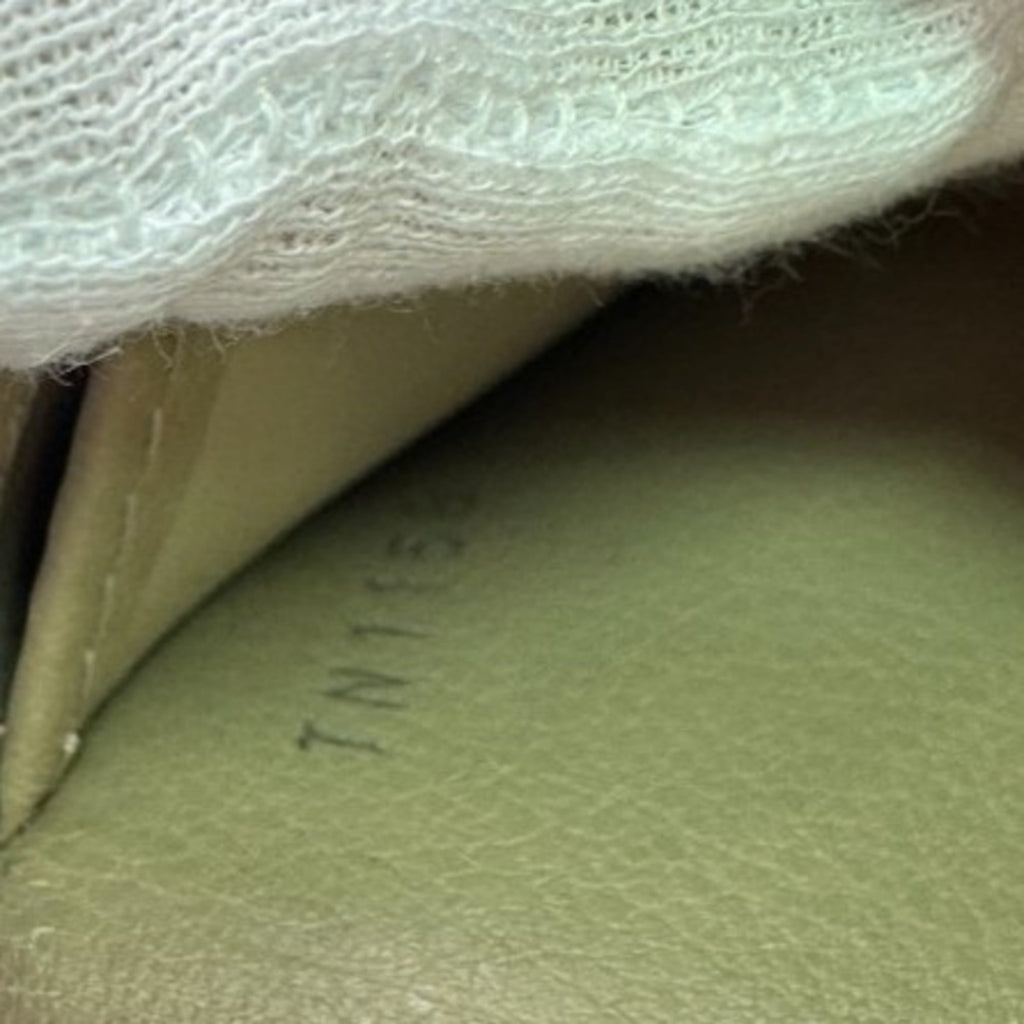 Louis Vuitton Beige Monogram Coin Purse/Coin Case