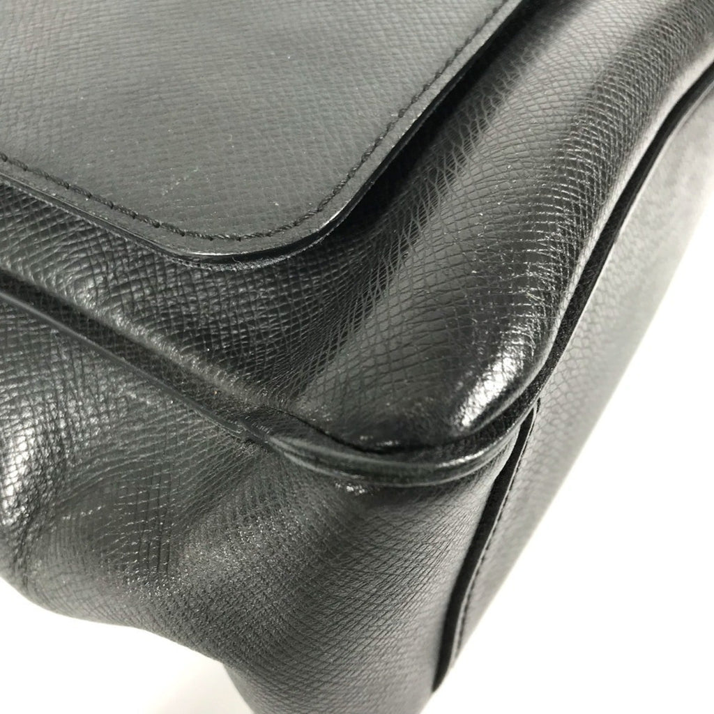 Louis Vuitton Ardoise Black Taiga Leather Leather Messenger Bag Shoulder Bag