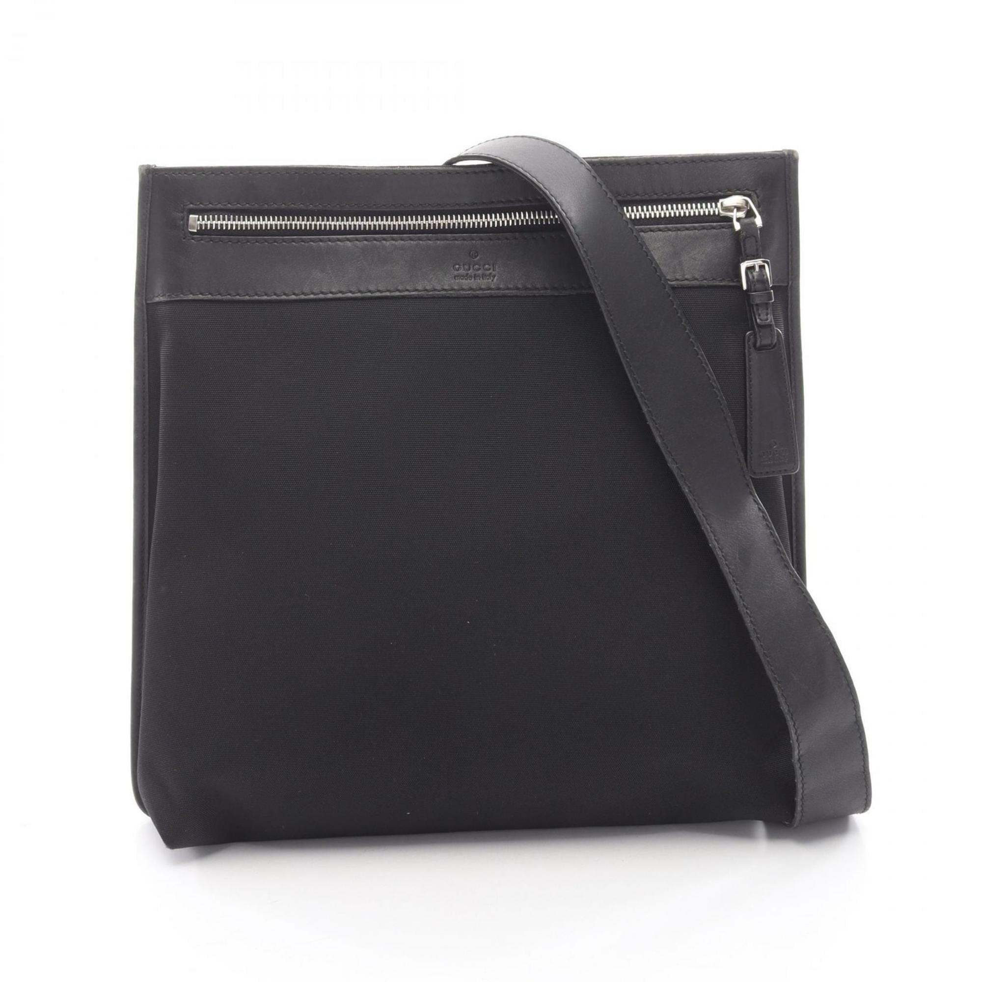 Gucci Black Canvas Leather Handbag Shoulder Bag (Pre-Owned)