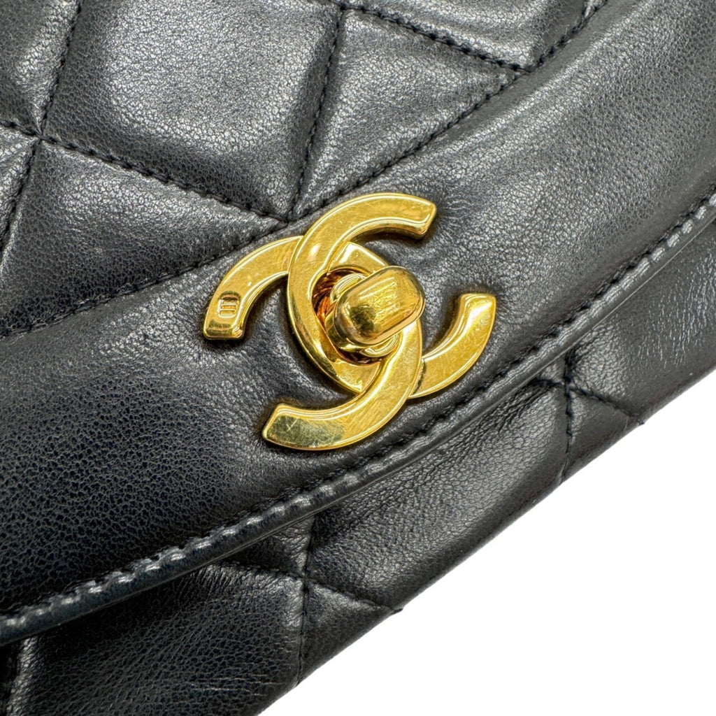 Chanel Matelasse Black Leather Shoulder Bag