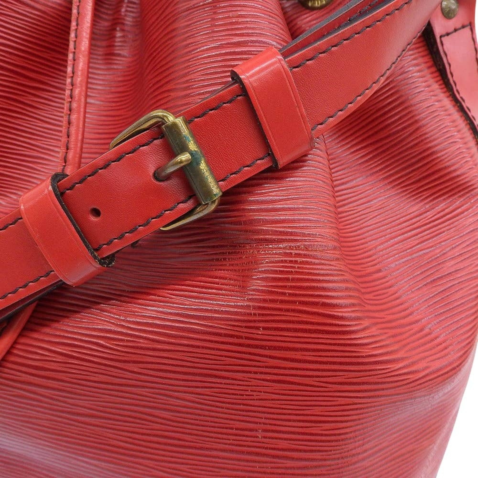 Louis Vuitton Epi Castilian Red Red Color Leather Shoulder Bag
