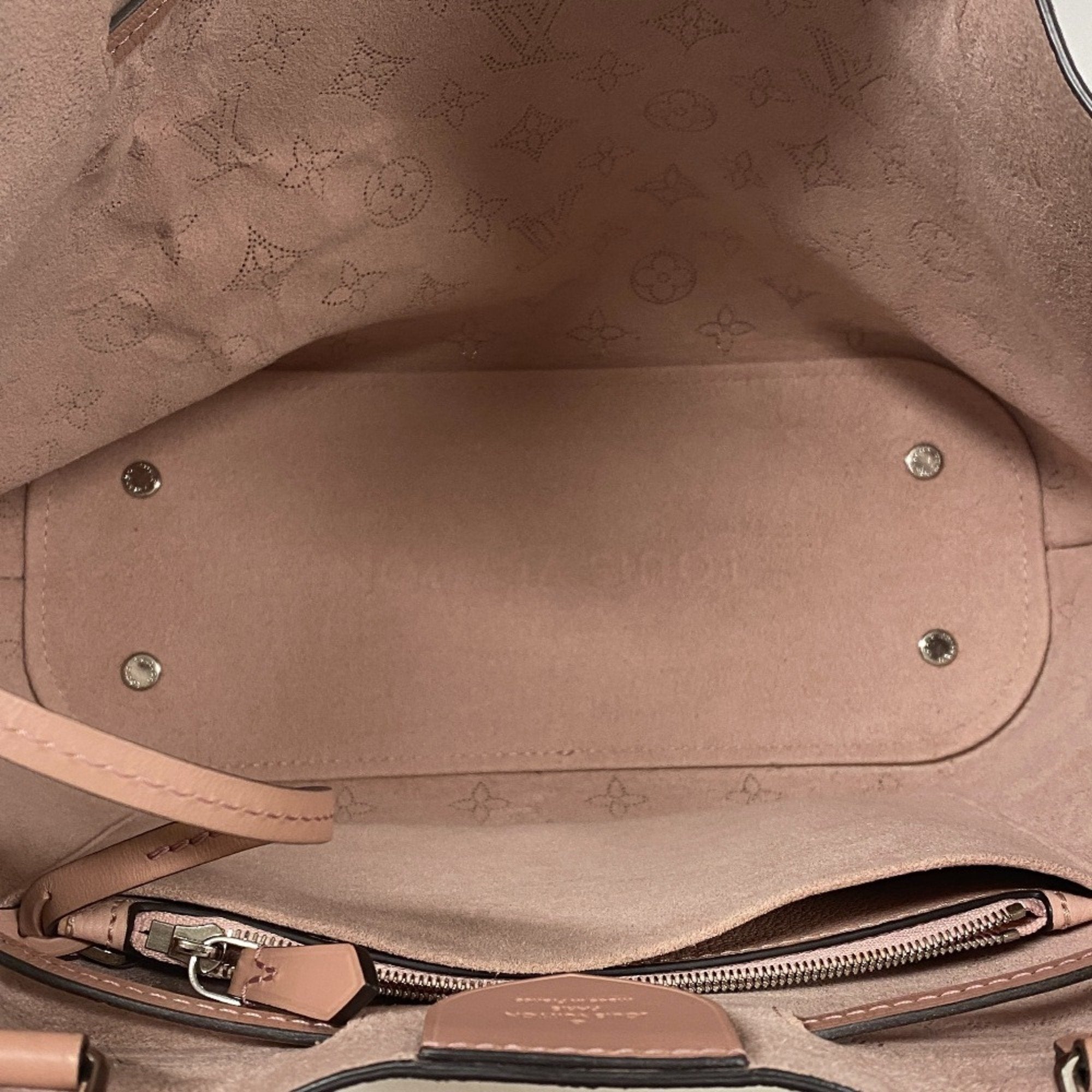 Louis Vuitton Mahina Pink Leather Handbag