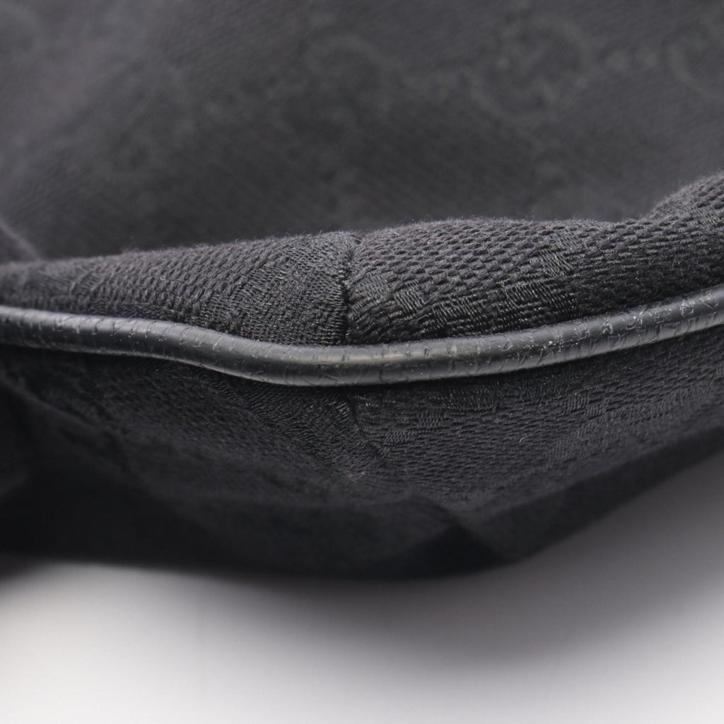 Gucci Sherry Line Black Gg Canvas Shoulder Bag (Pre-Owned)