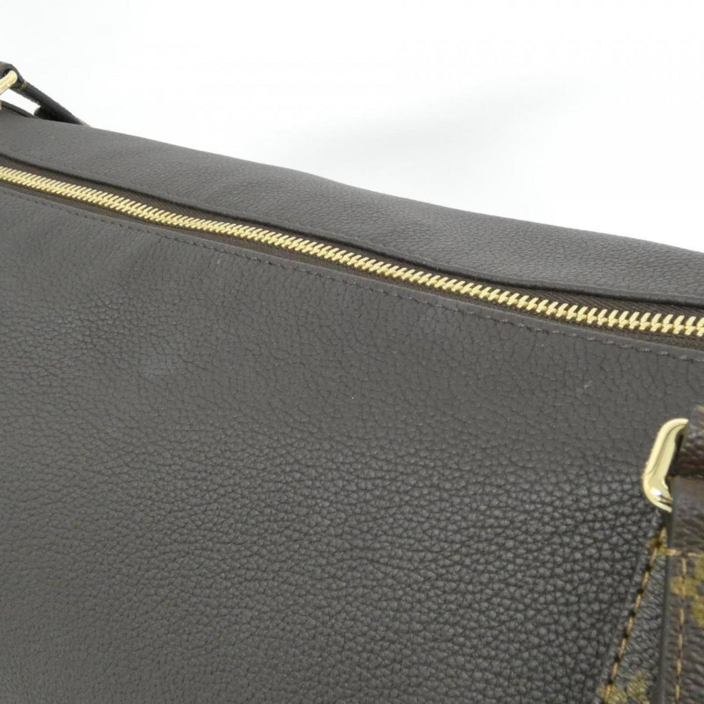 Louis Vuitton Acajou Leather Shoulder Bag