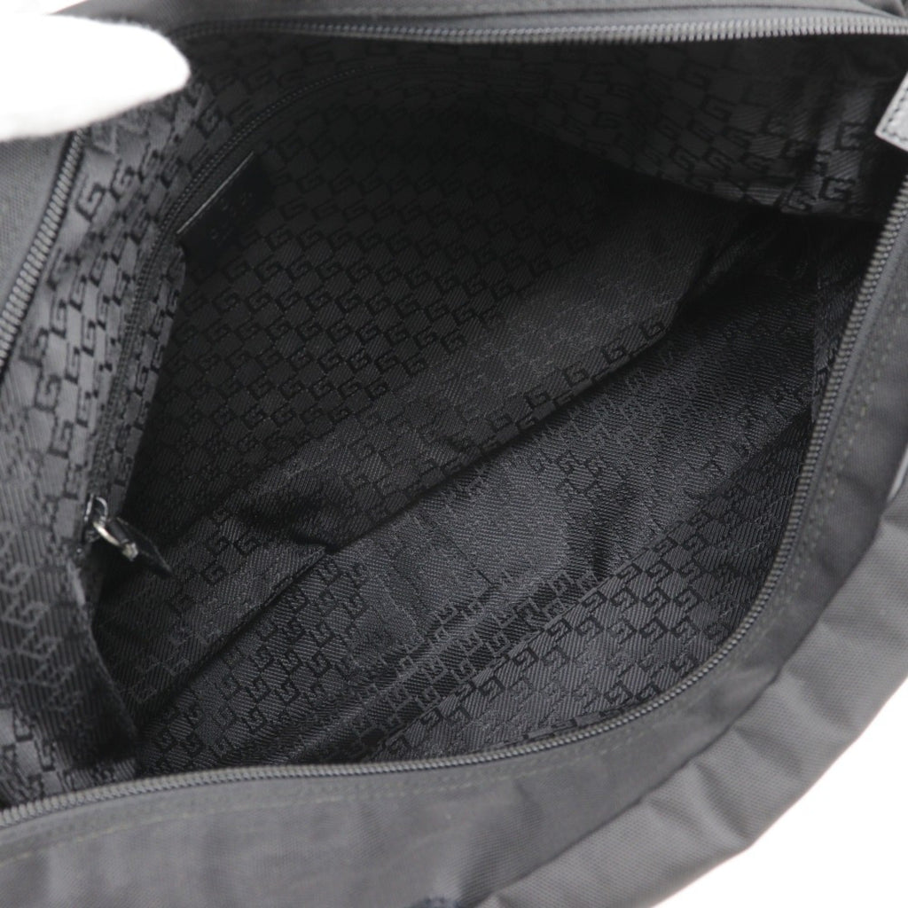 Gucci Black Nylon Canvas Shoulder Bag Sling Bag (Pre-Owned)