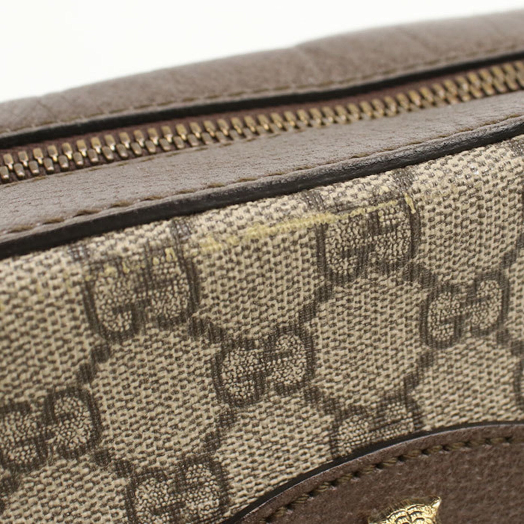 Gucci Beige Gg Supreme Messenger Bag Shoulder Bag (Pre-Owned)