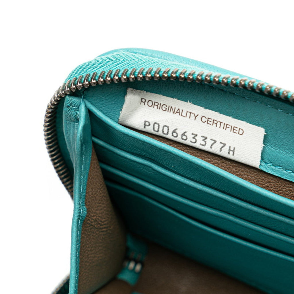 Bottega Veneta Emerald Green Leather Long Wallet (Bi-Fold)