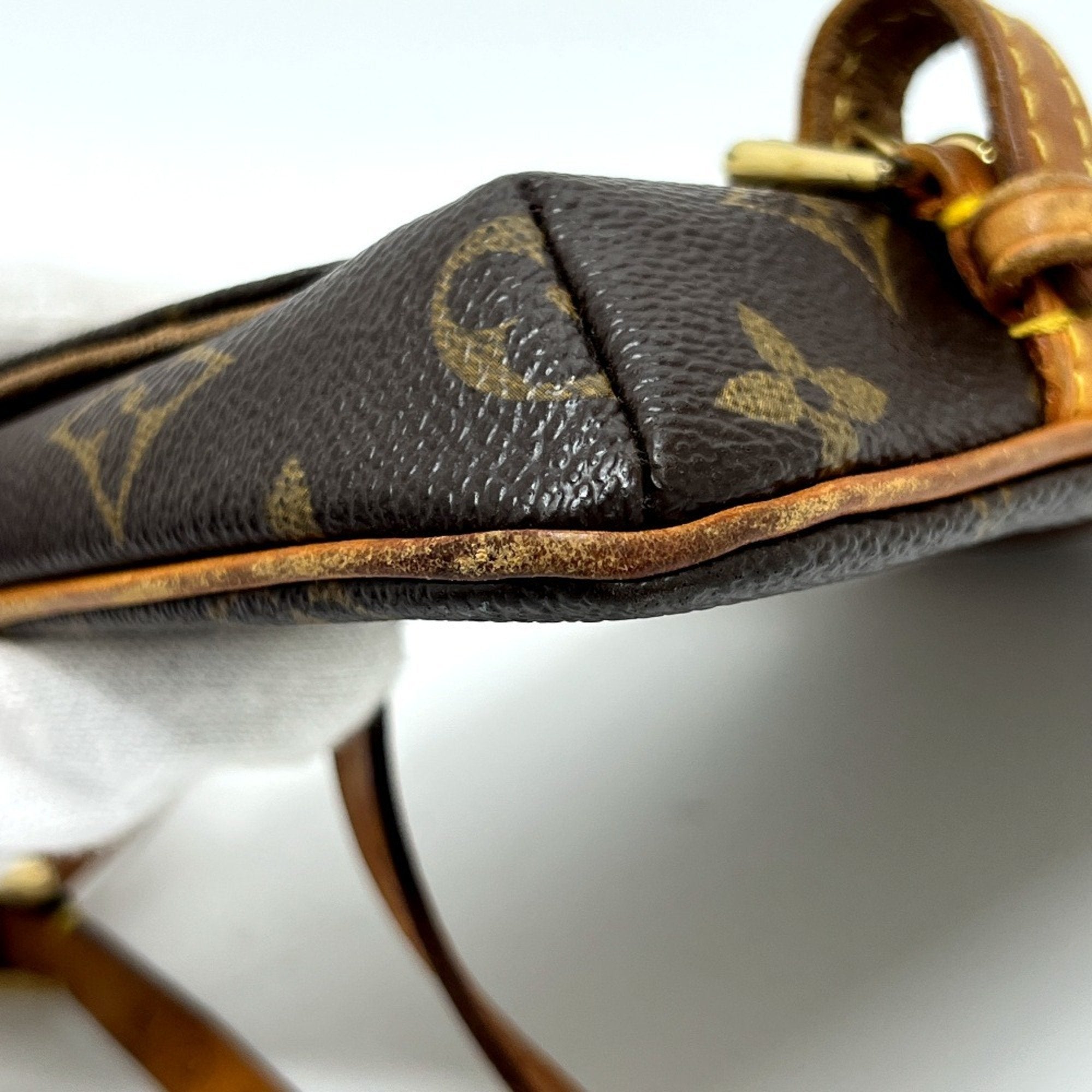 Louis Vuitton Brown Monogram Monogram Pochette Pouch Sling Bag