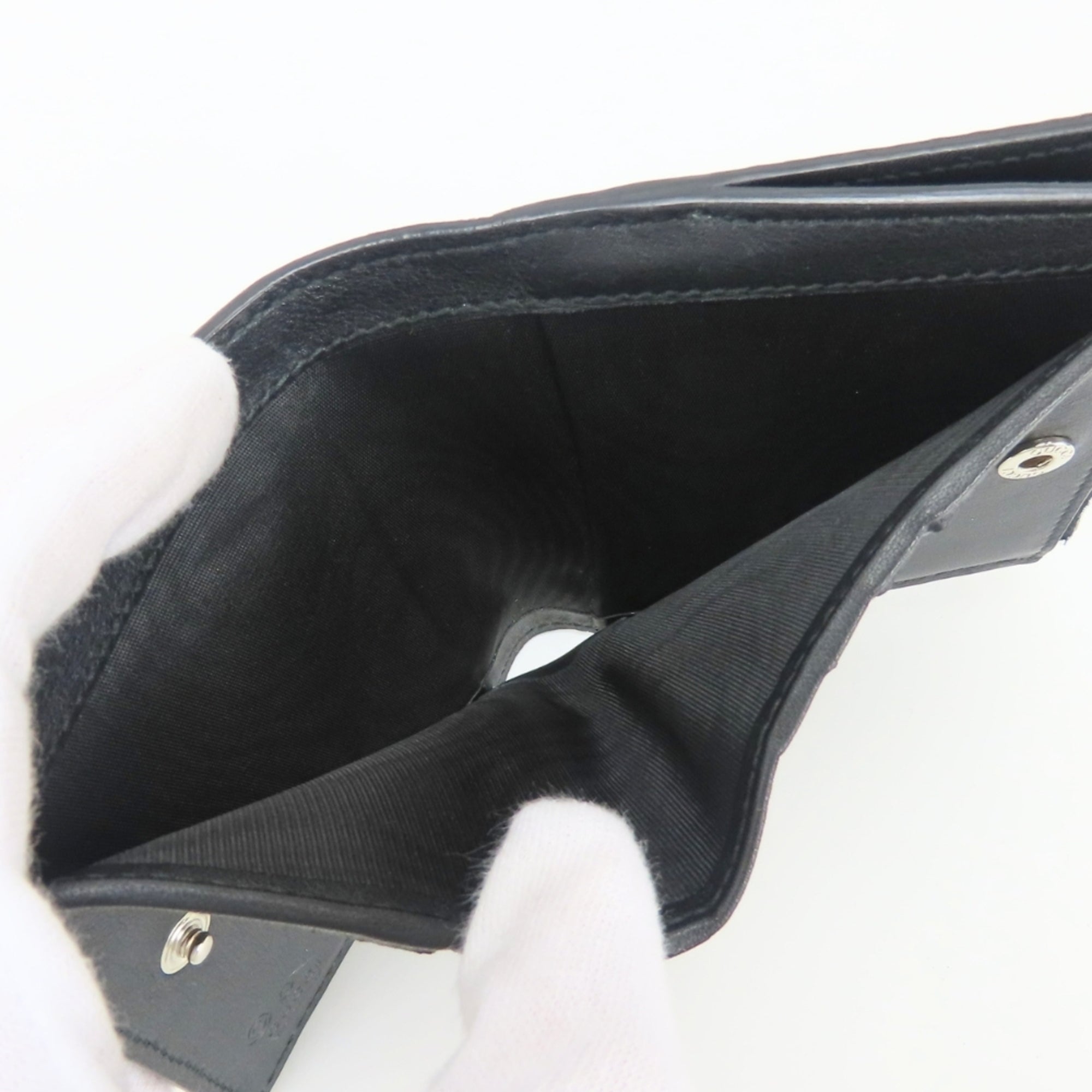 Gucci Black Leather Wallet (Bi-Fold) (Pre-Owned)