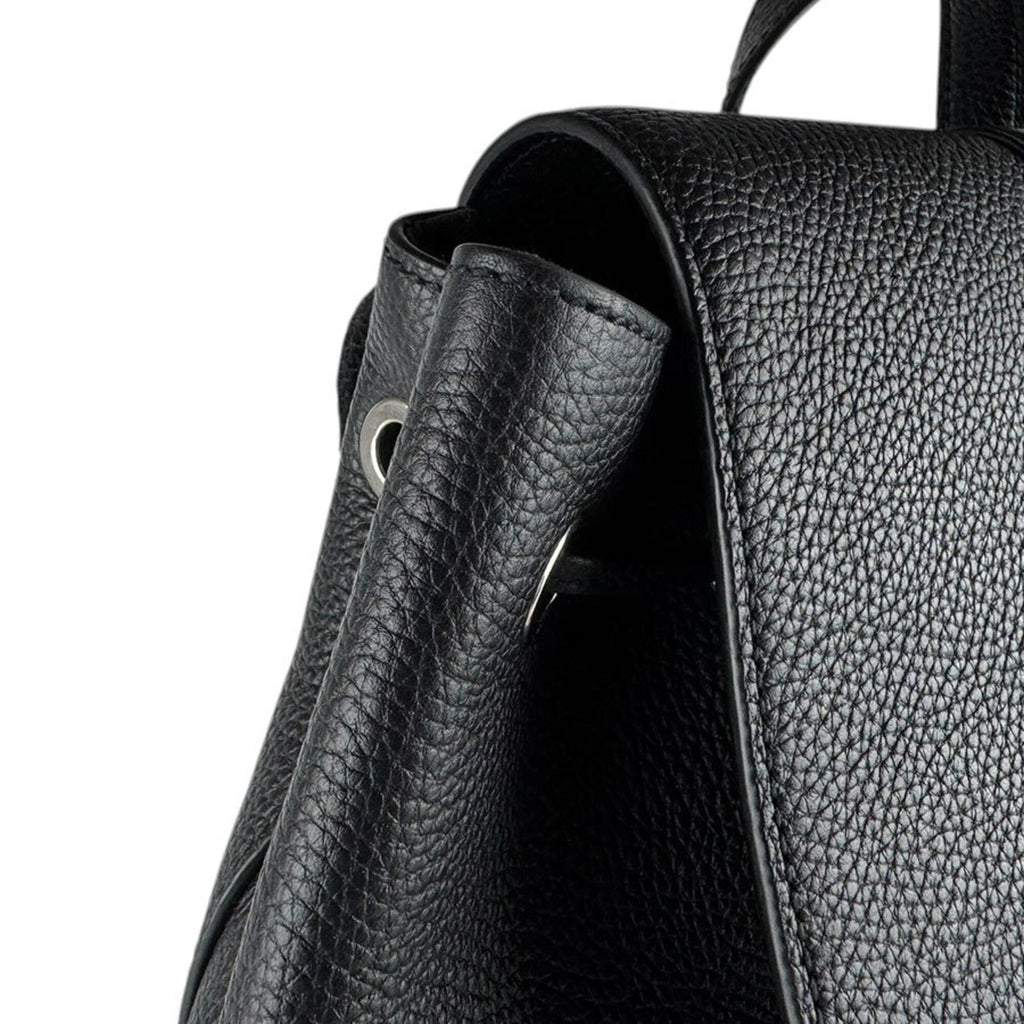 Gucci Black Leather Backpack (Pre-Owned)