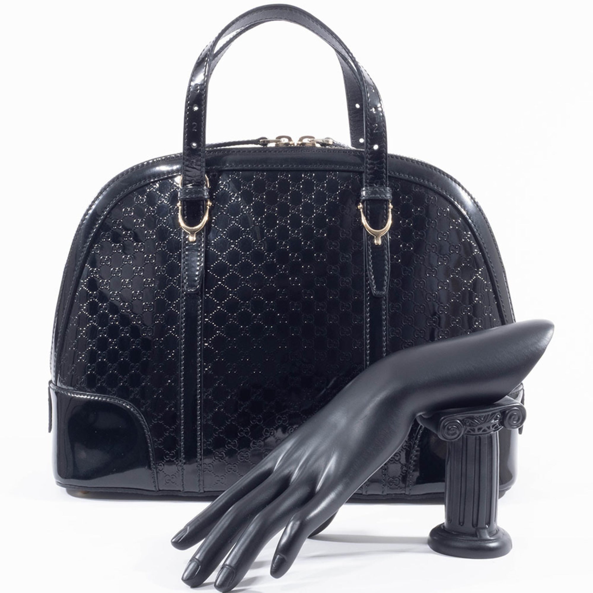 Gucci Black Patent Leather Handbag (Pre-Owned)
