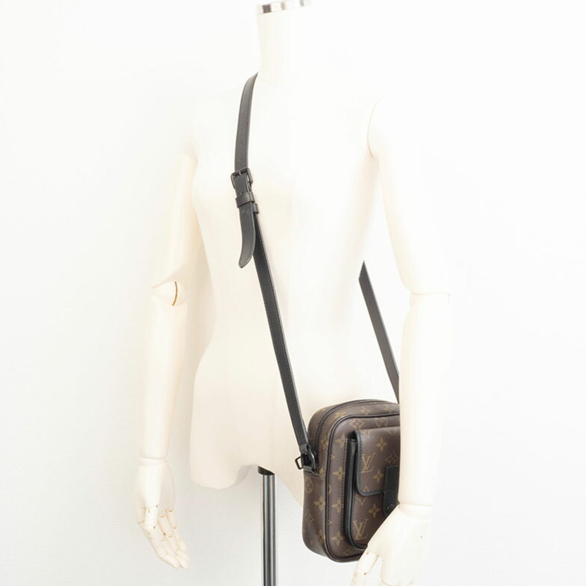 Louis Vuitton Monogram Macassar Dark Brown Shoulder Bag