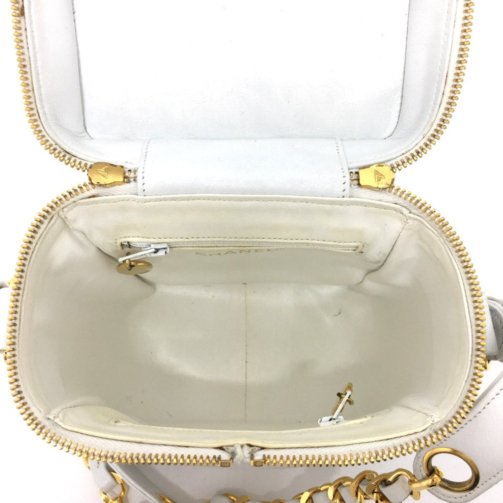 Chanel White Leather Shoulder Bag