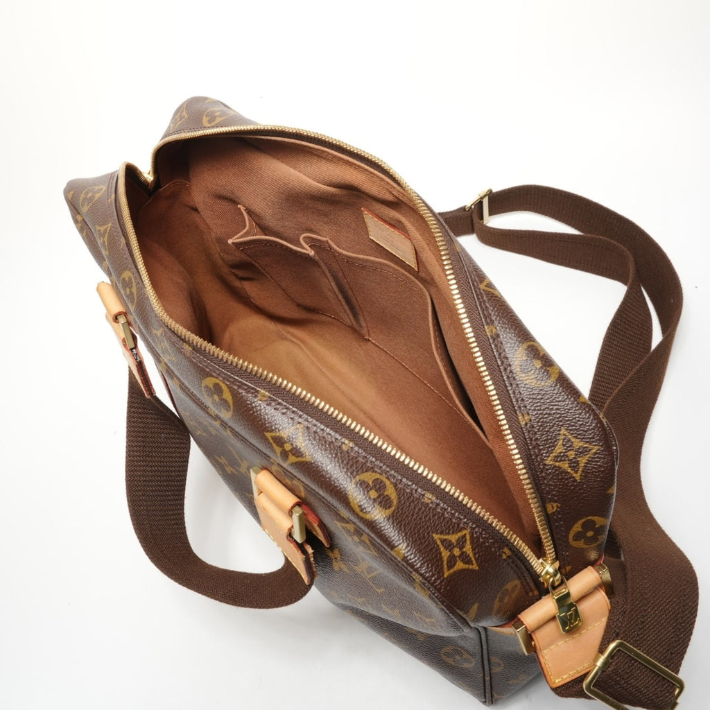 Louis Vuitton Brown Monogram Monogram Shoulder Bag