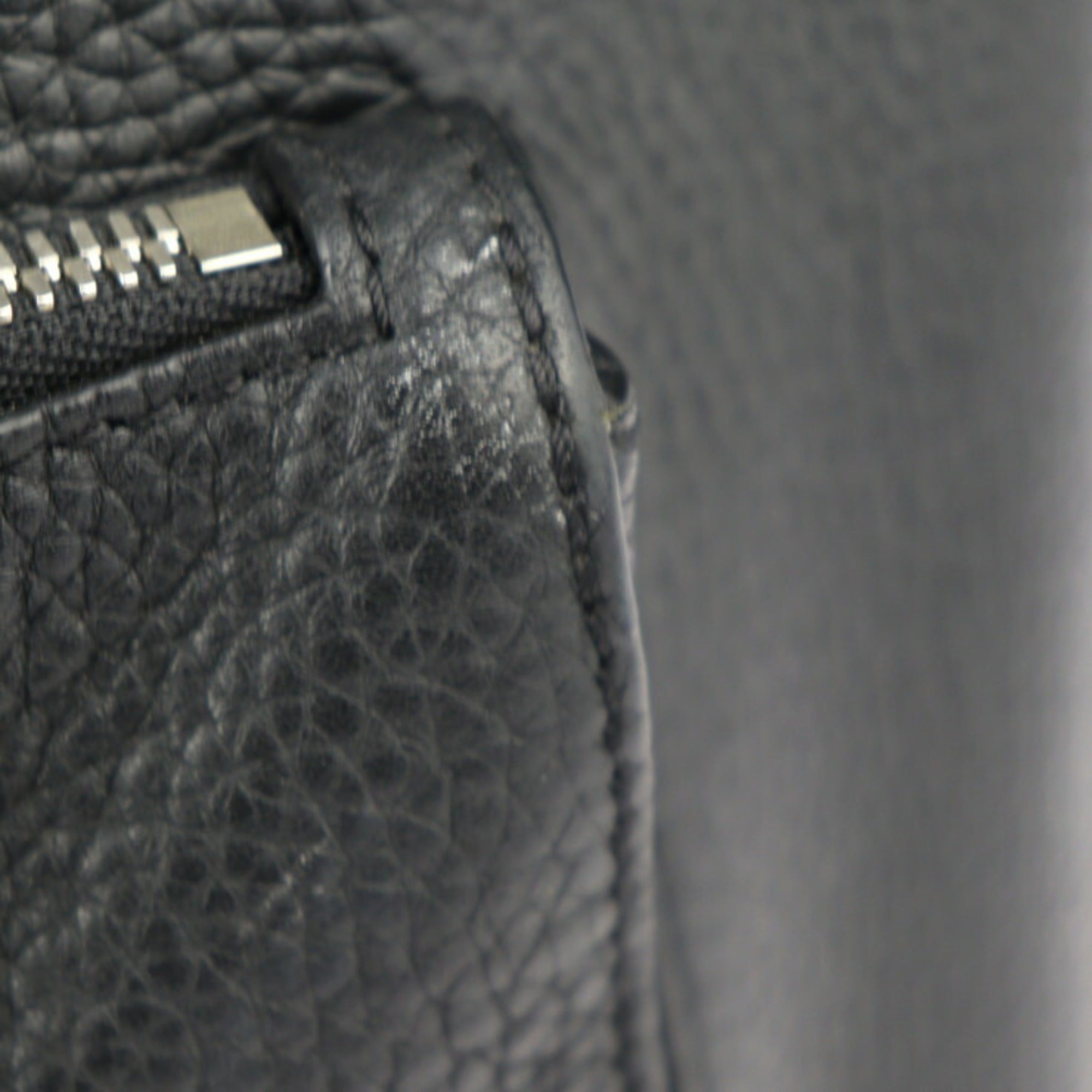 Louis Vuitton Black Leather Shoulder Bag