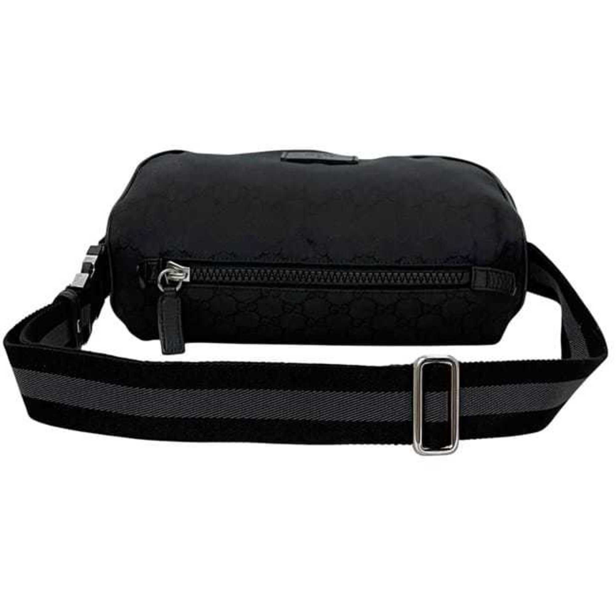 Gucci Black Nylon Fanny Pack Sling Bag (Pre-Owned)