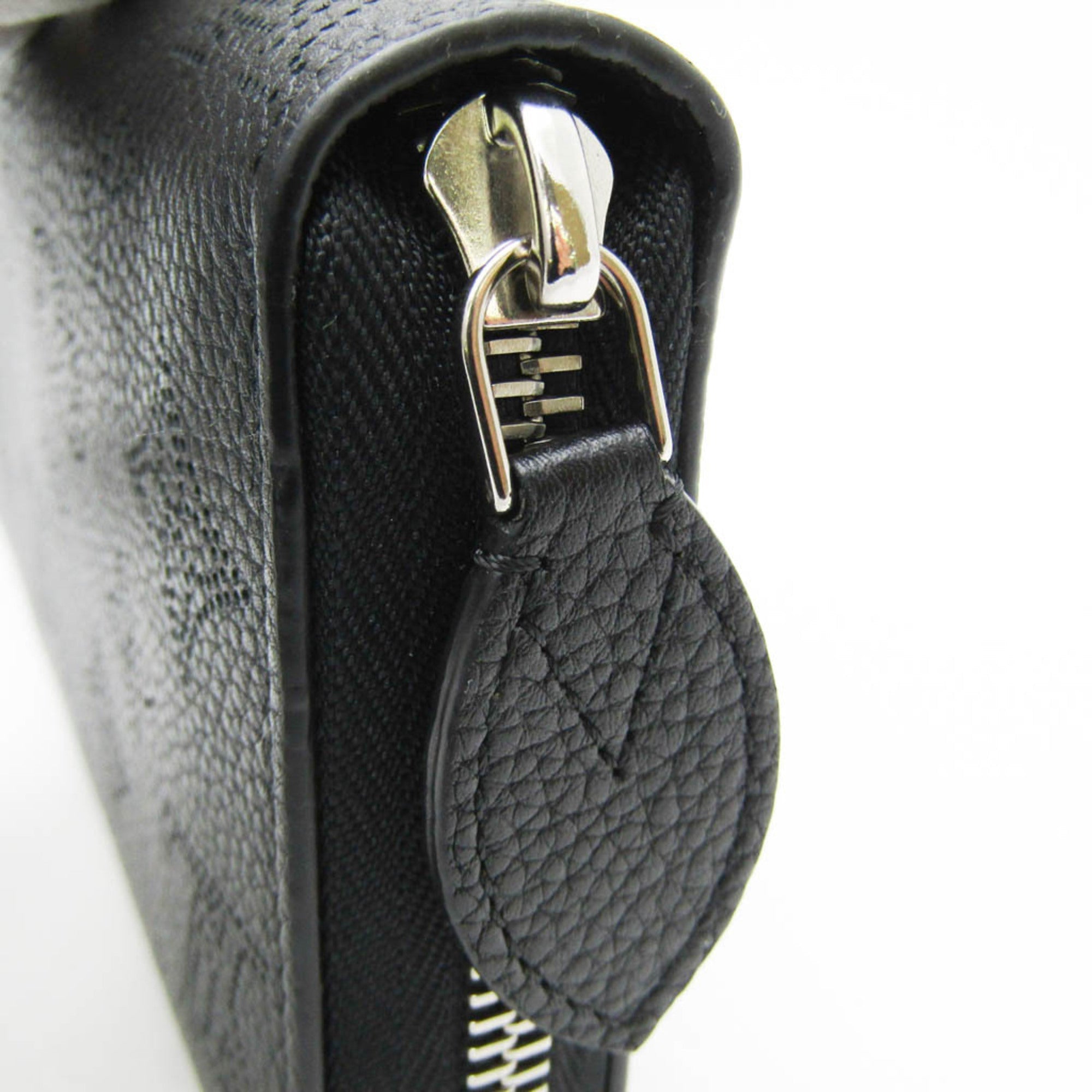 Louis Vuitton Mahina Noir Mahina Leather Long Wallet