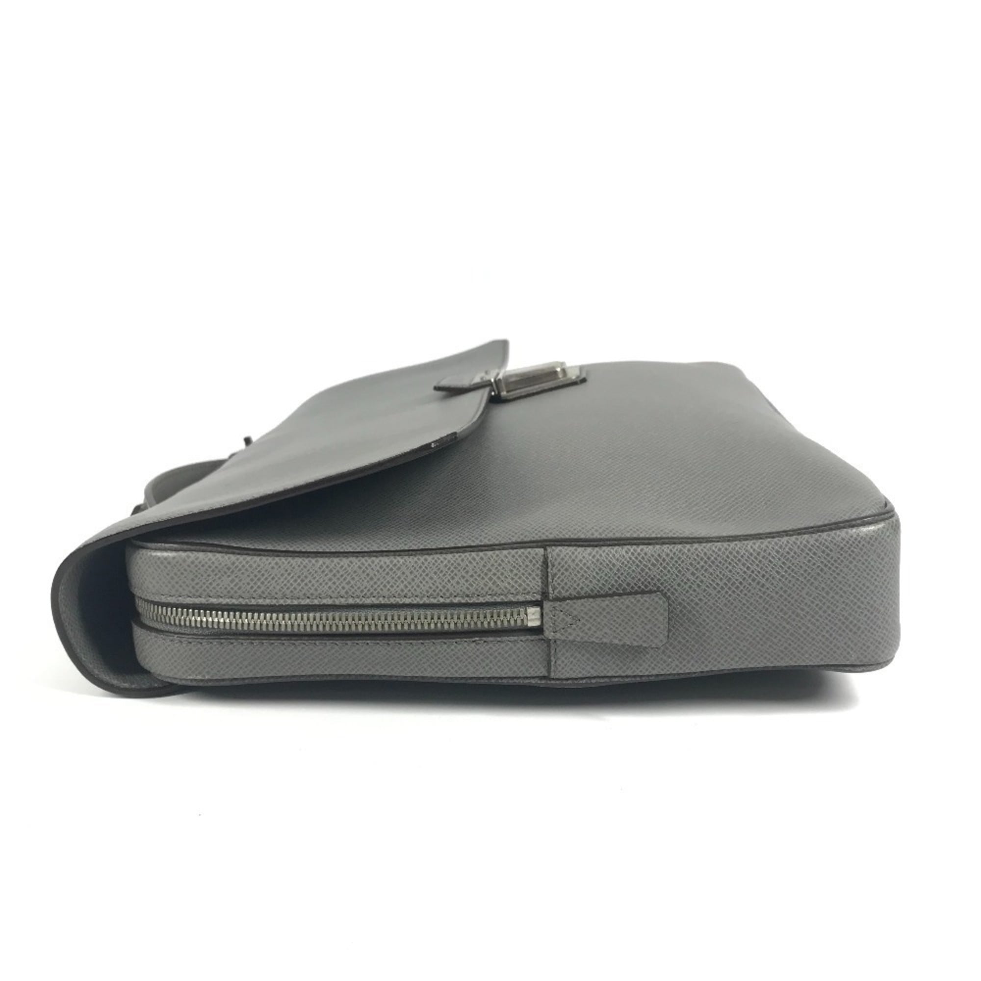 Louis Vuitton Glacier Gray Taiga Leather Briefcase Shoulder Bag