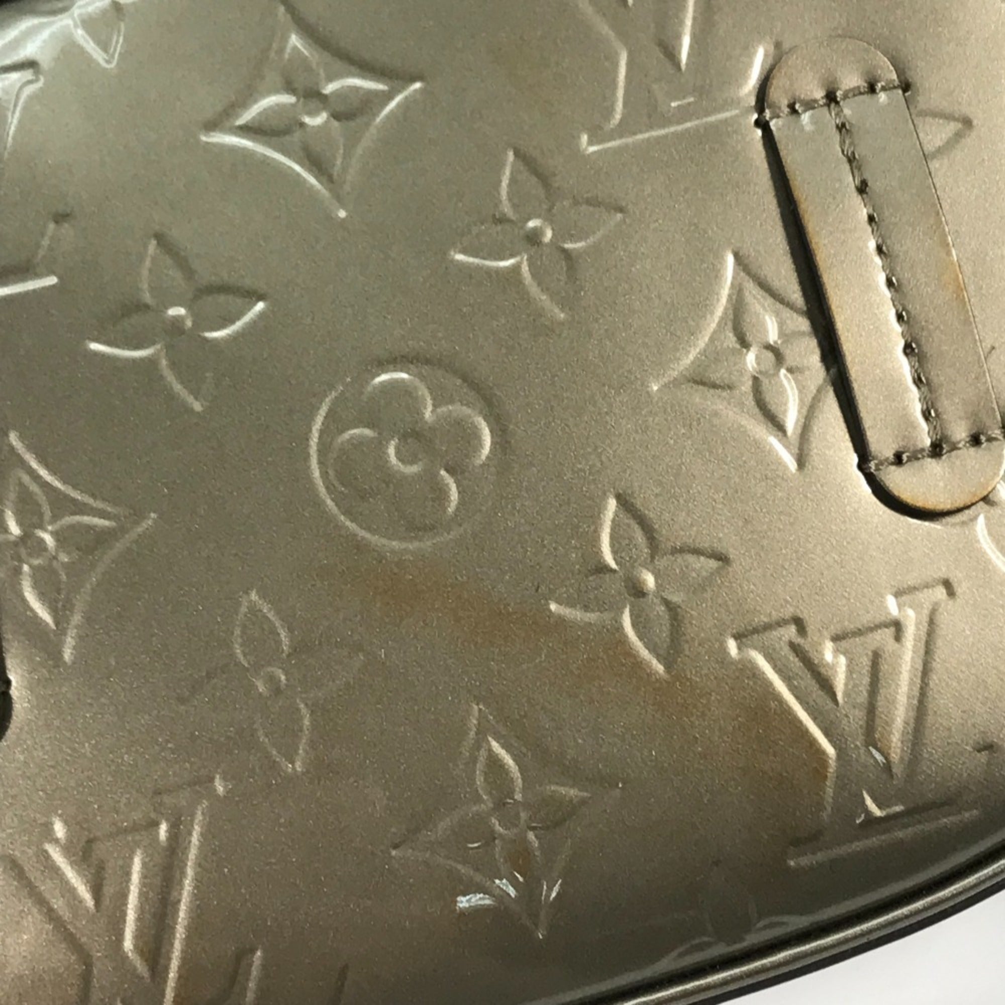 Louis Vuitton Gray Monogram Vernis Shoulder Bag Sling Bag