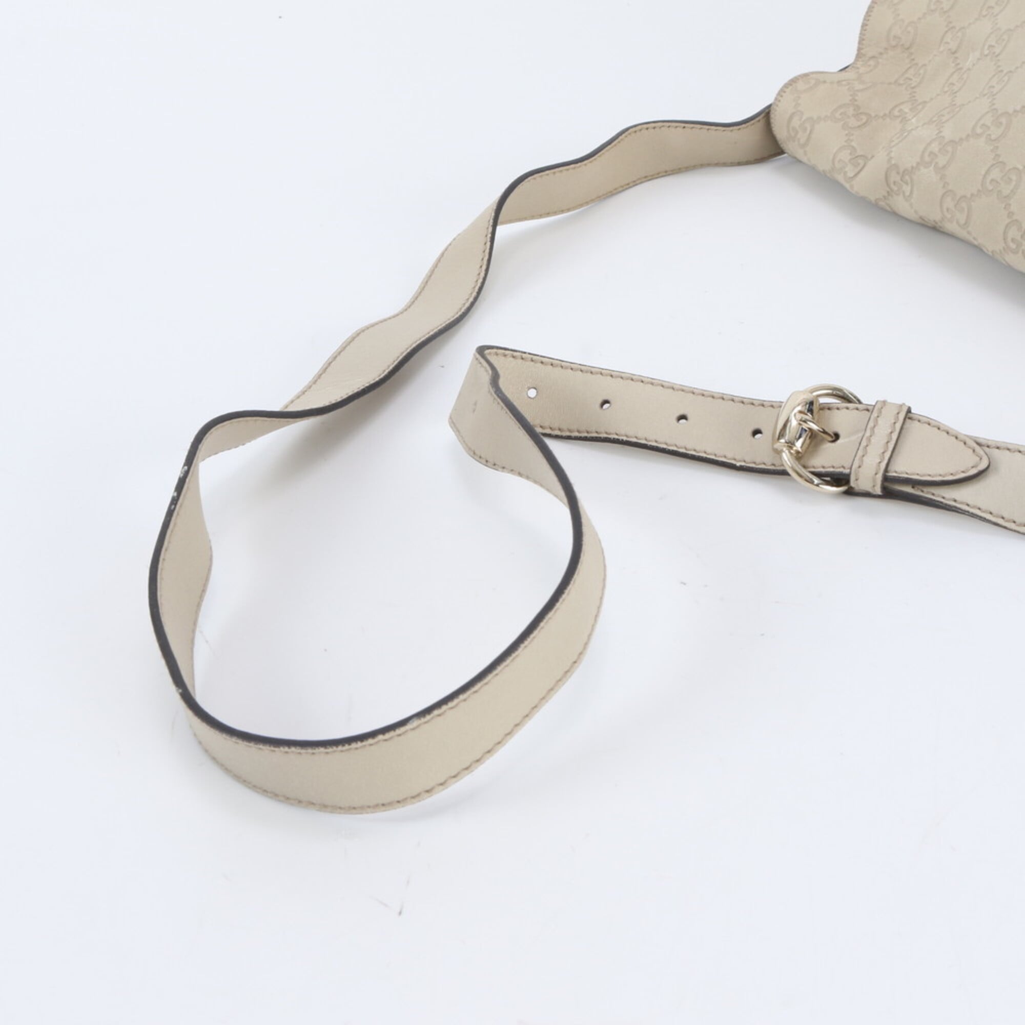 Gucci Guccissima Ivory Leather Shoulder Bag (Pre-Owned)
