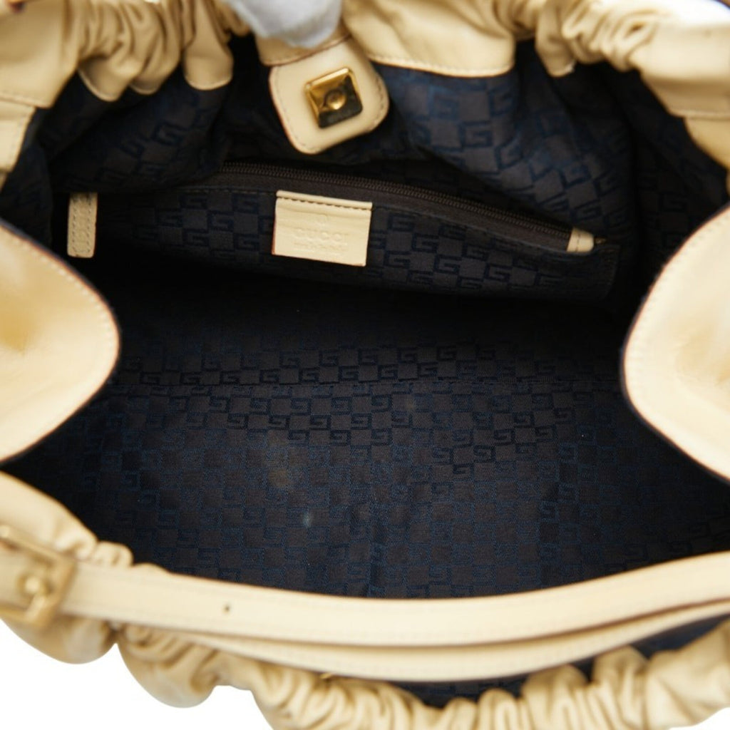 Gucci Ivory Leather Handbag (Pre-Owned)