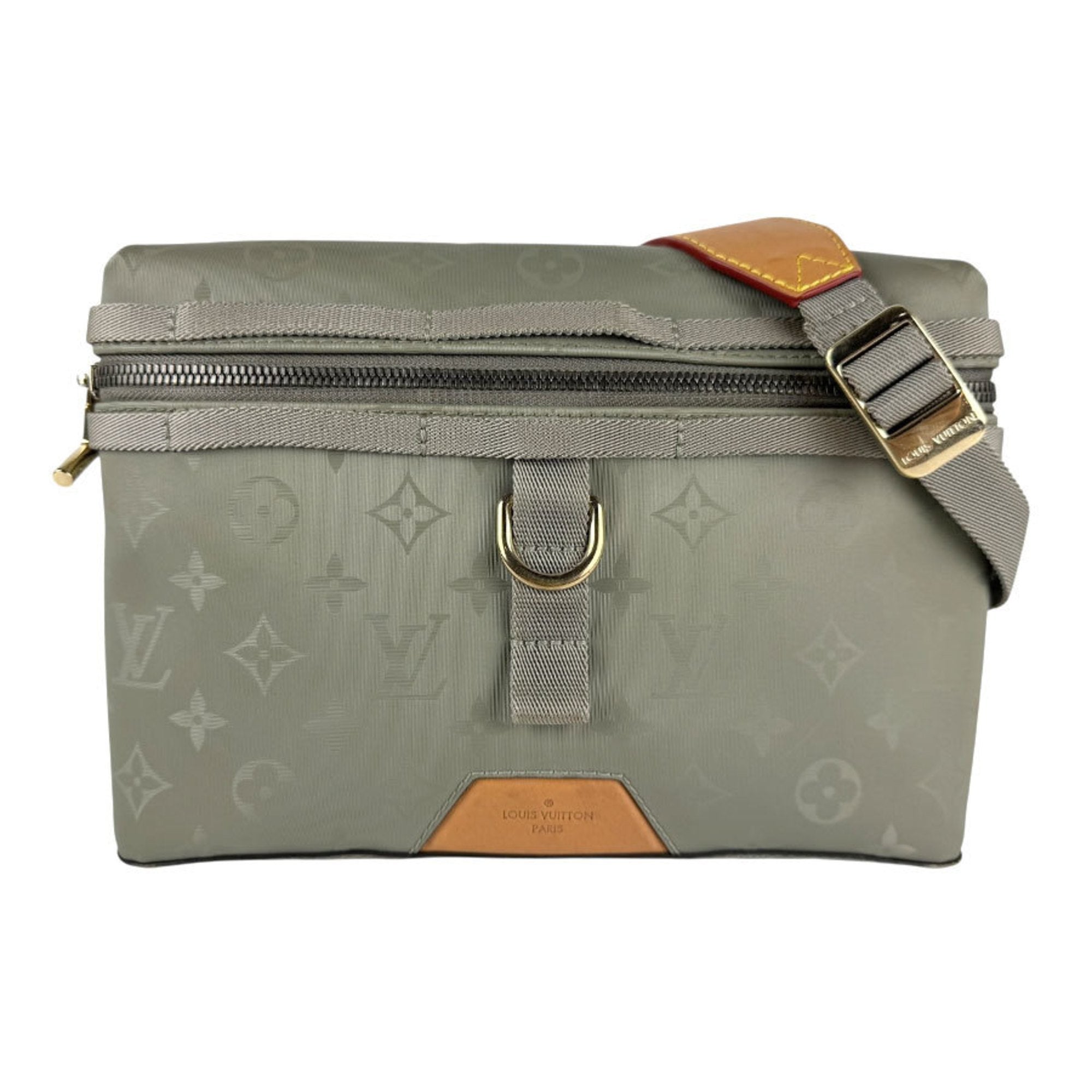 Louis Vuitton Gray Nylon Canvas Shoulder Bag