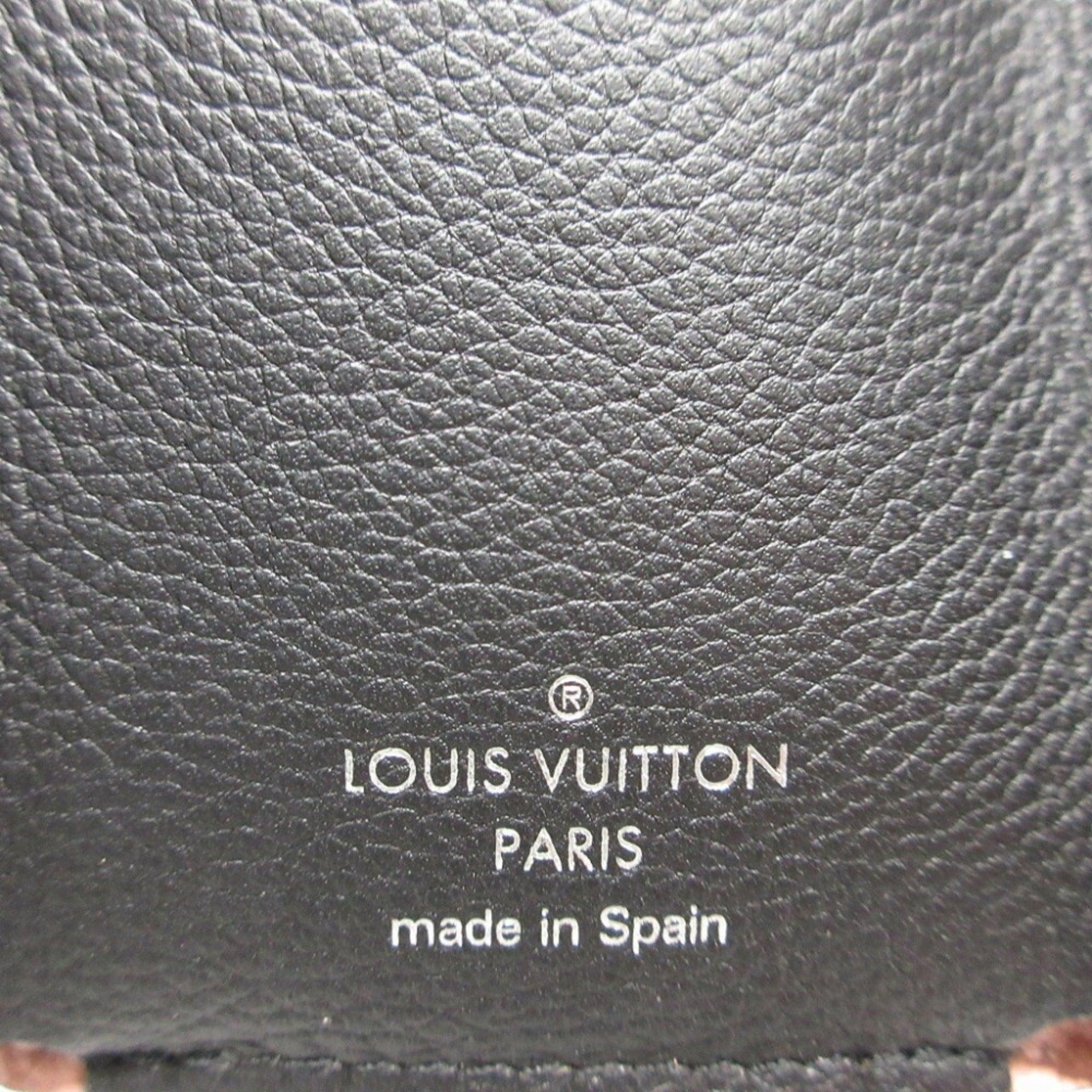 Louis Vuitton Pink Leather Wallet (Tri-Fold)