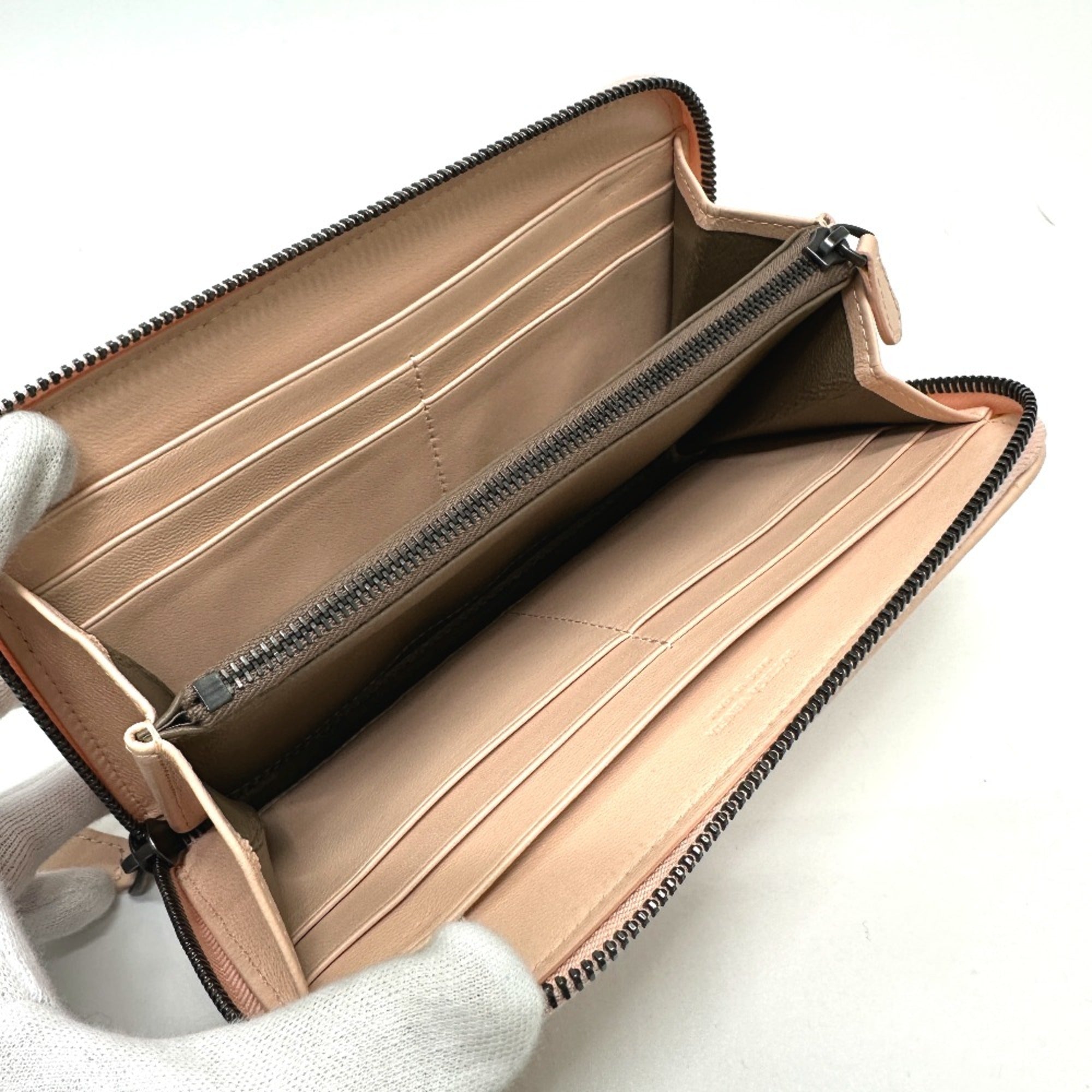 Bottega Veneta Pink Leather Long Wallet (Bi-Fold)
