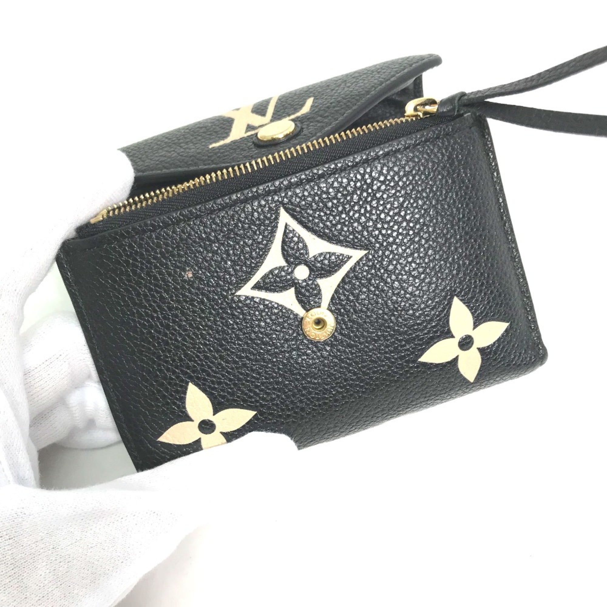 Louis Vuitton Black Other Wallet (Tri-Fold)